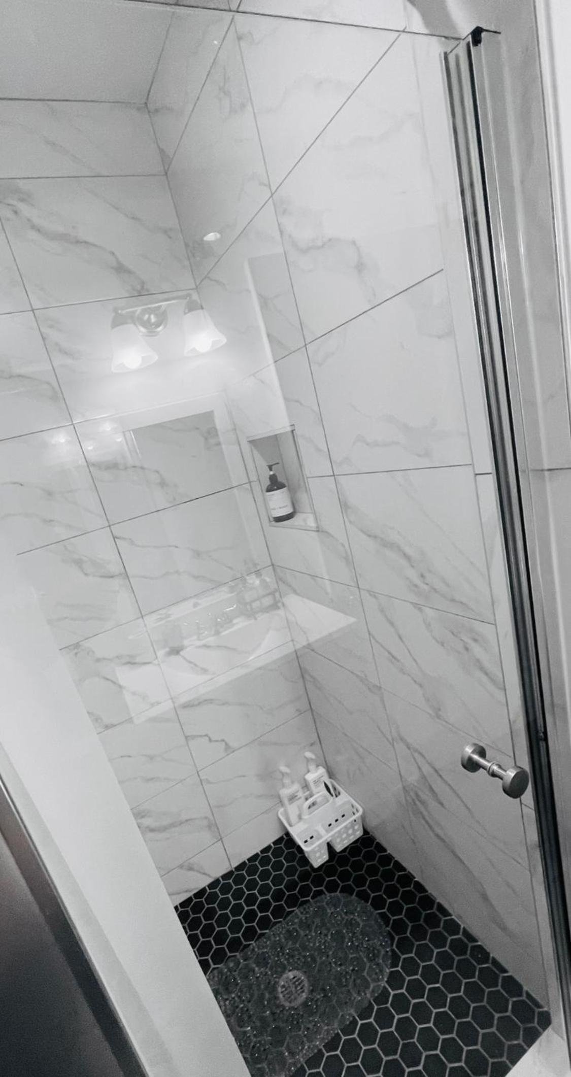 Los Angeles Vacations - Lovely Sherman Oaks Studio - Property Image 10