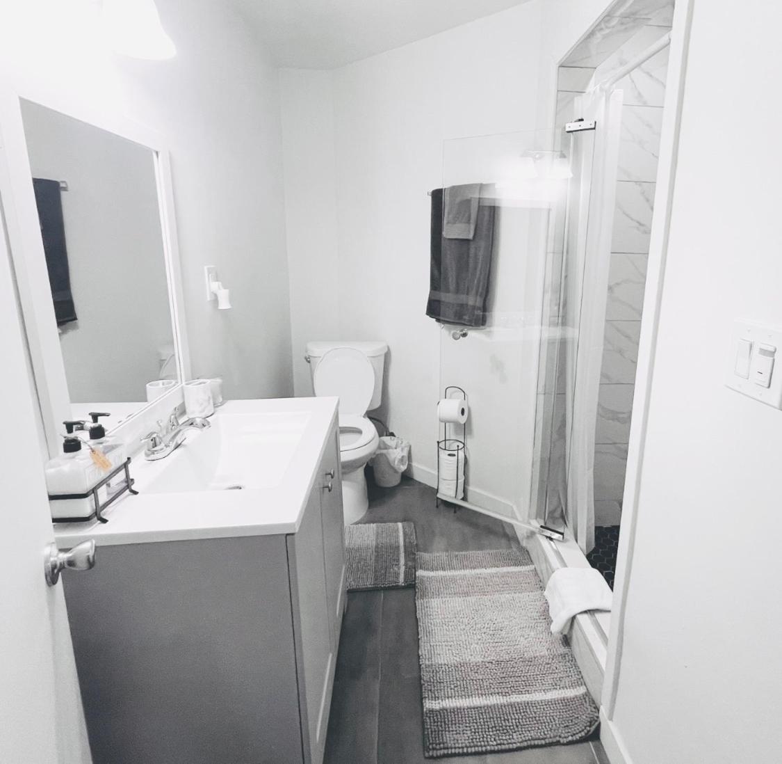 Los Angeles Vacations - Lovely Sherman Oaks Studio - Property Image 11