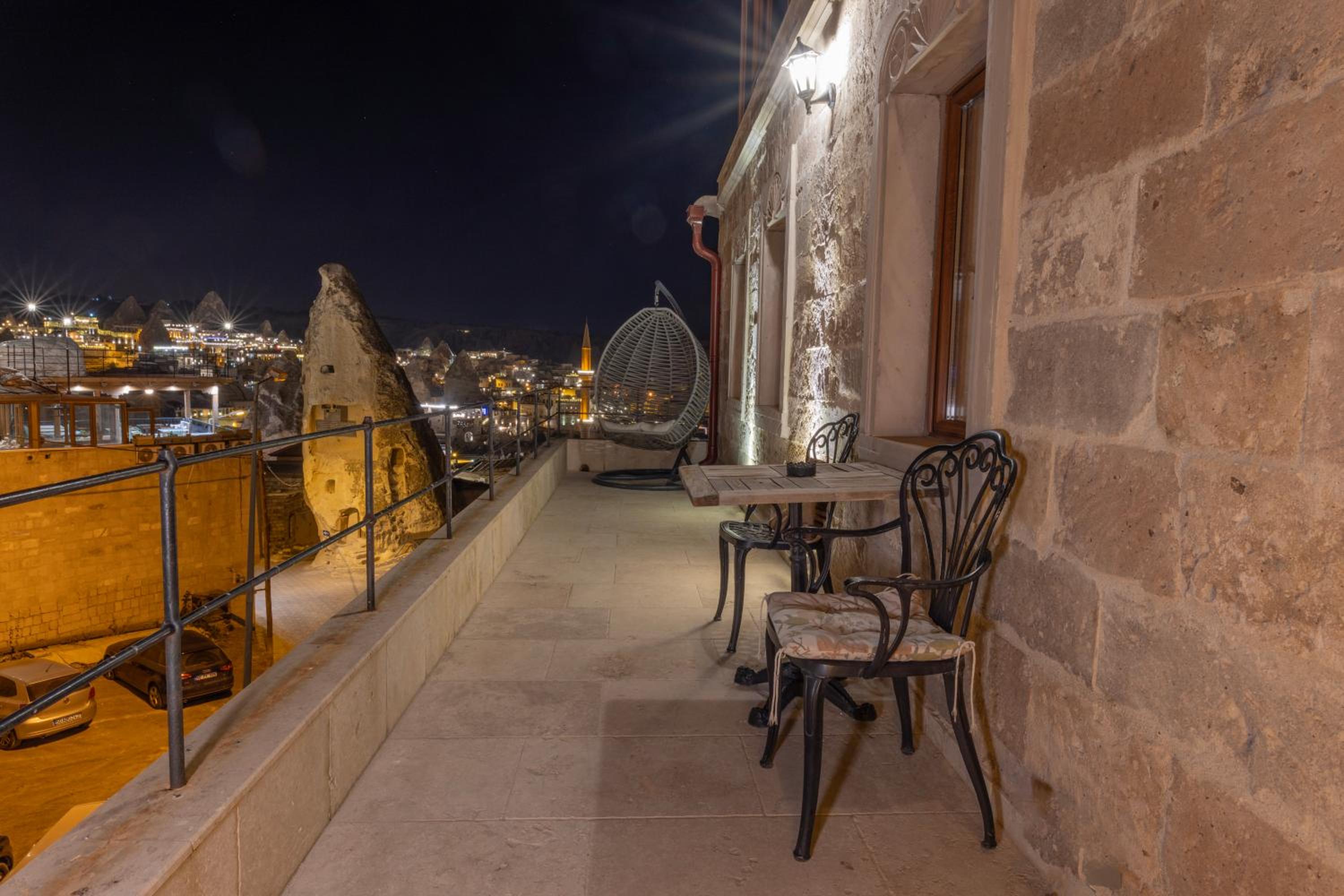 Zeus Cave Suites - Image 131