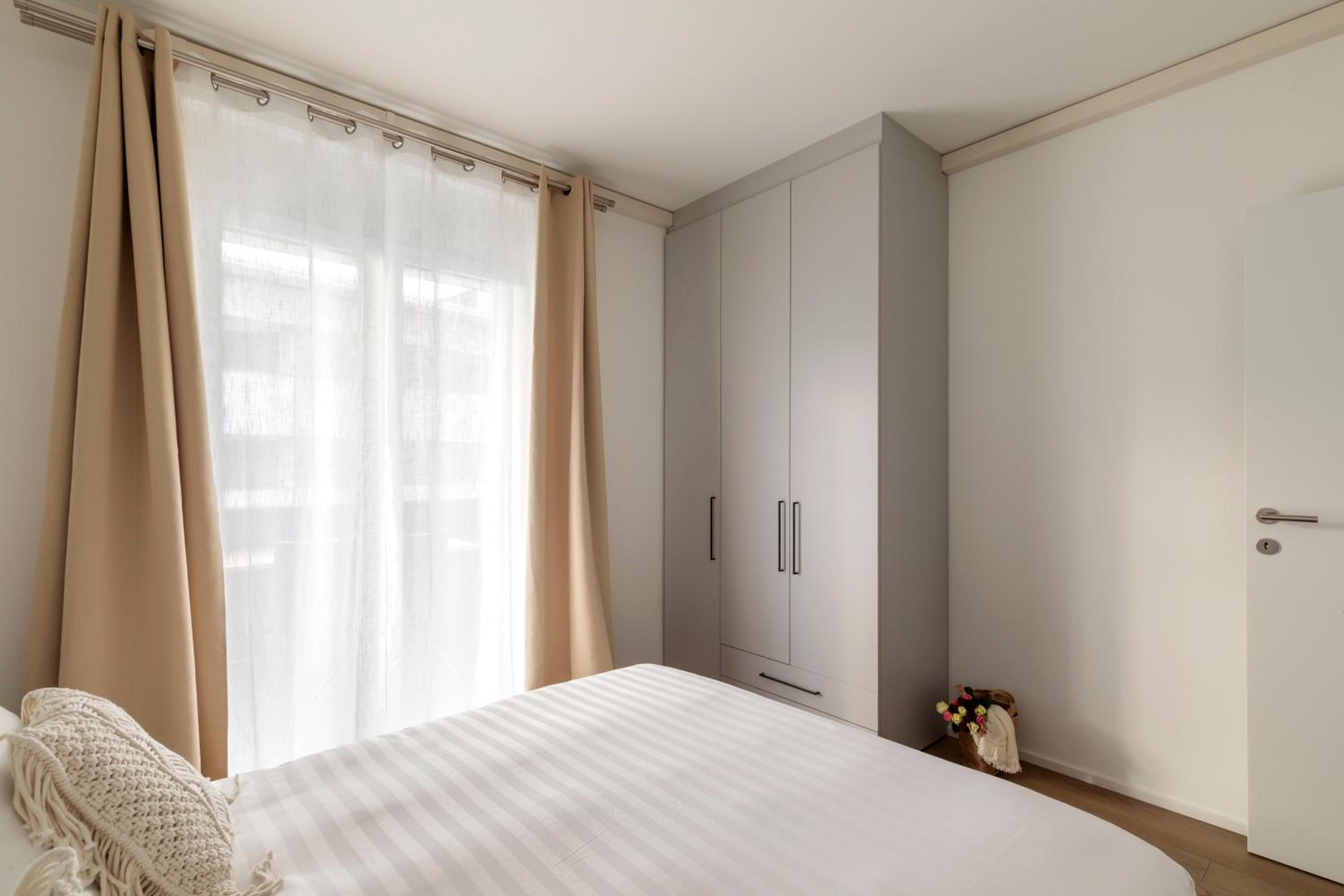 Lugano Superior Suites - Free Parking