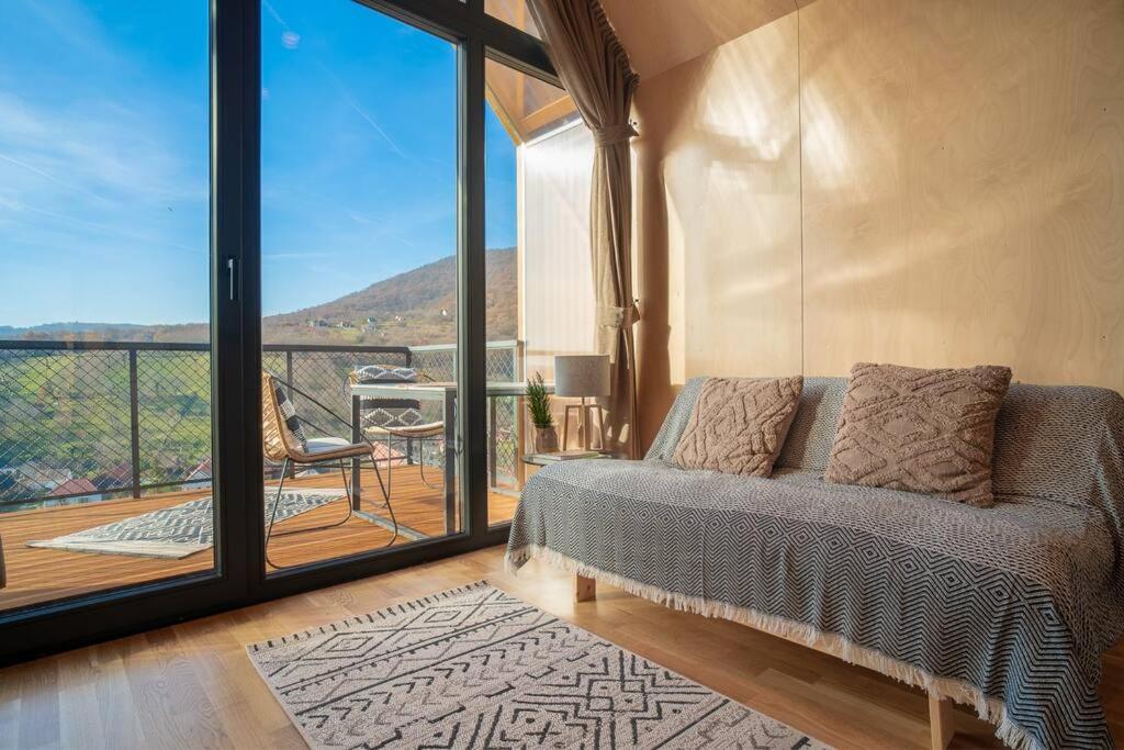 Premium Sustainable Cabins Mecsek Reindeer