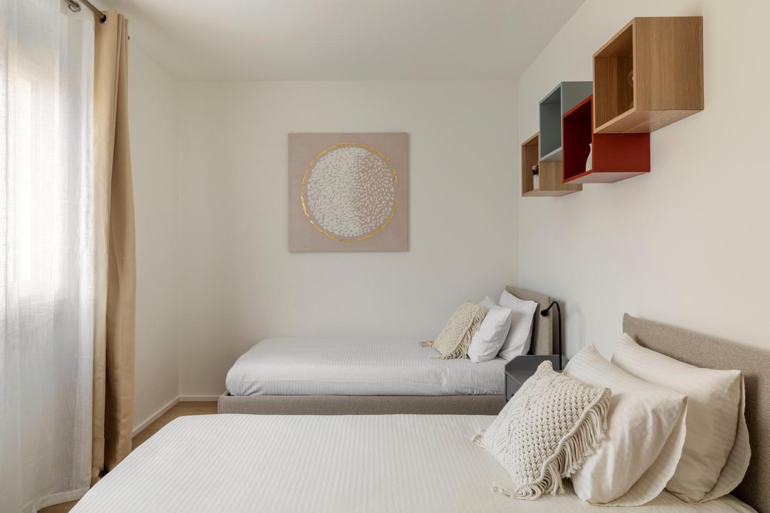 Lugano Superior Suites - Free Parking