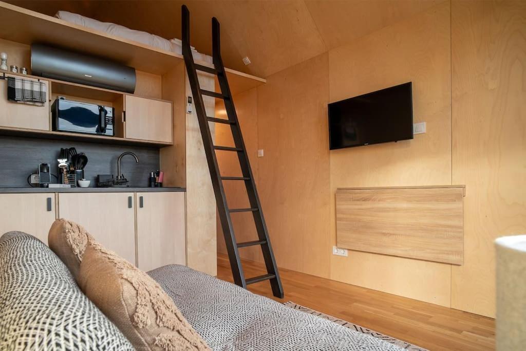 Premium Sustainable Cabins Mecsek Reindeer