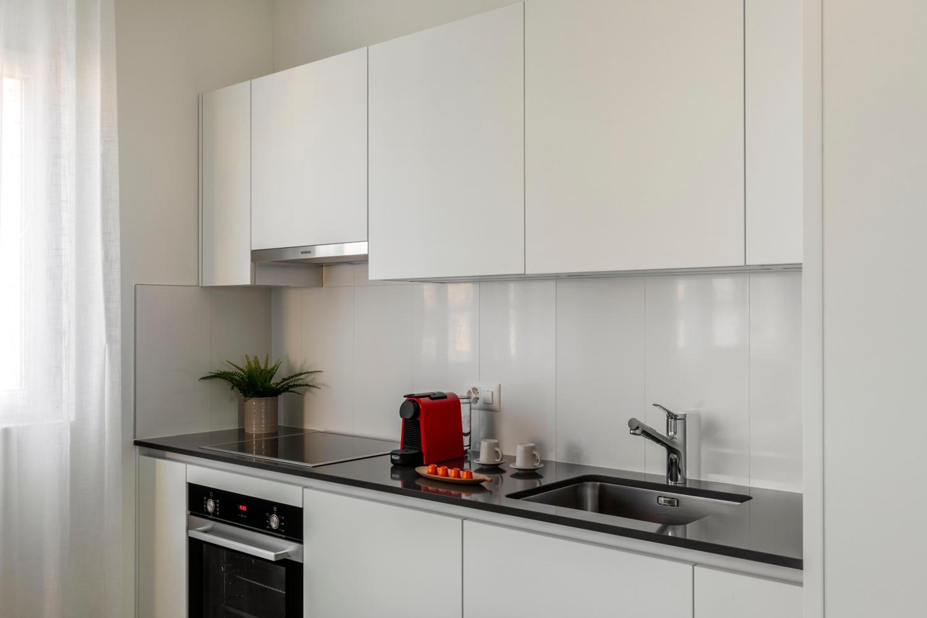Lugano Superior Suites - Free Parking