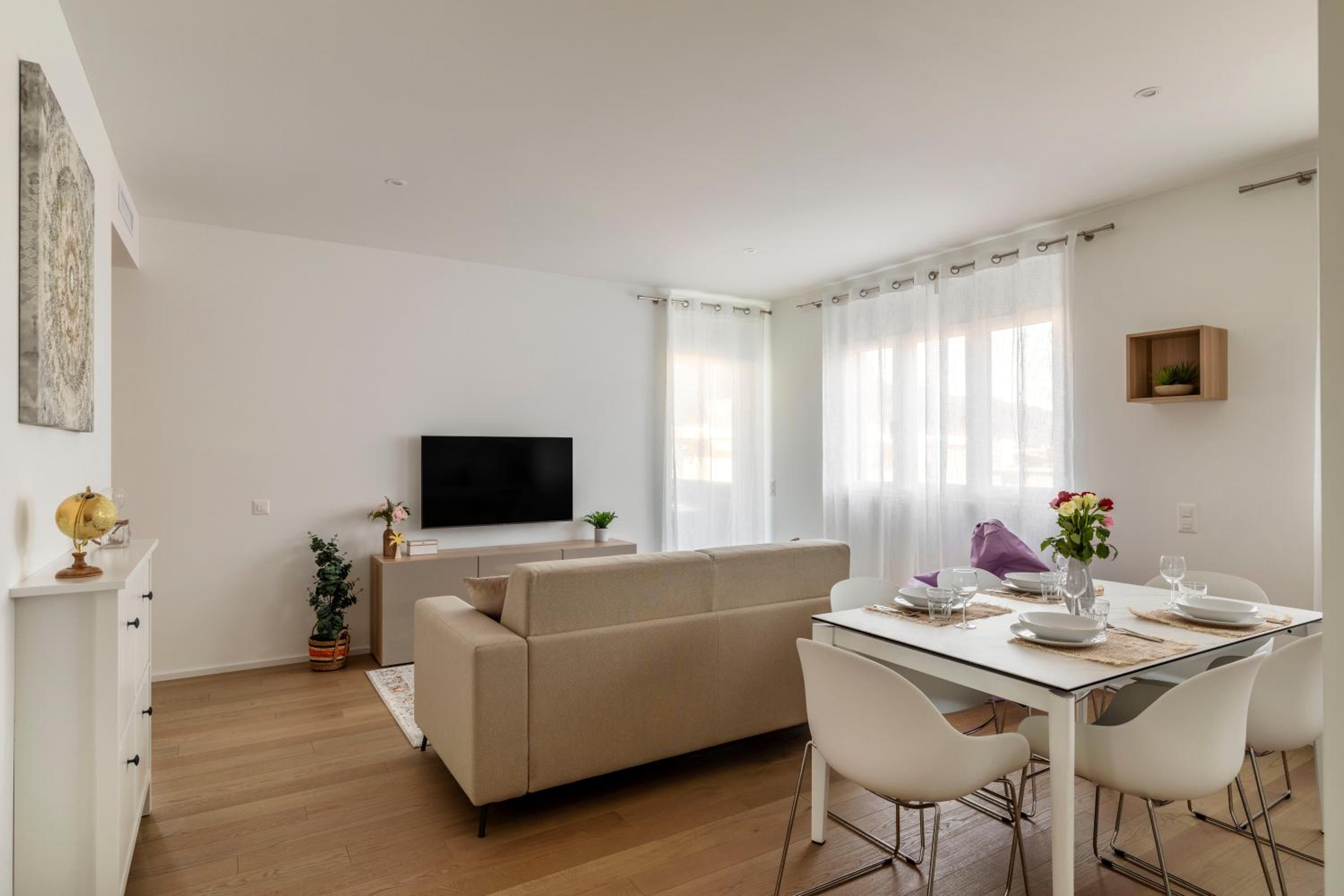 Lugano Superior Suites - Free Parking