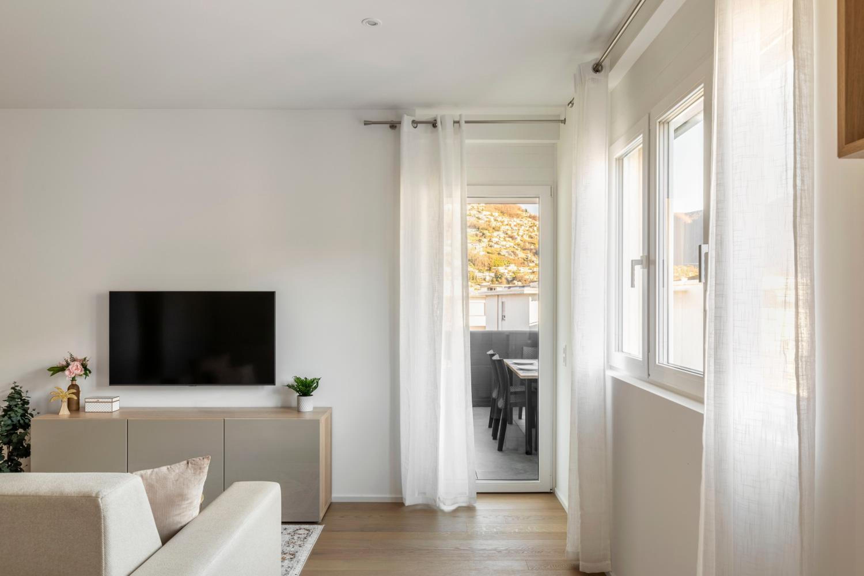 Lugano Superior Suites - Free Parking