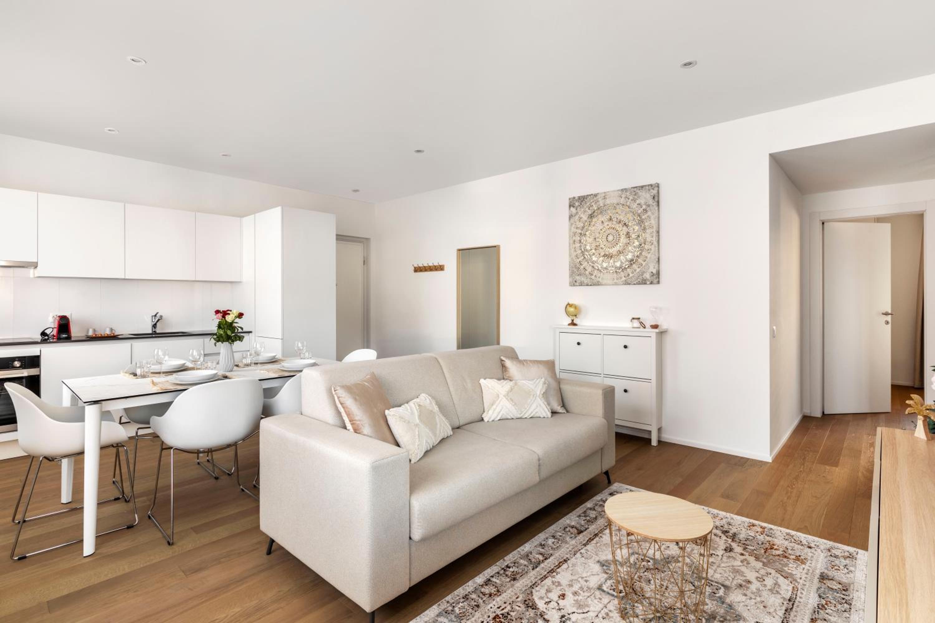 Lugano Superior Suites - Free Parking