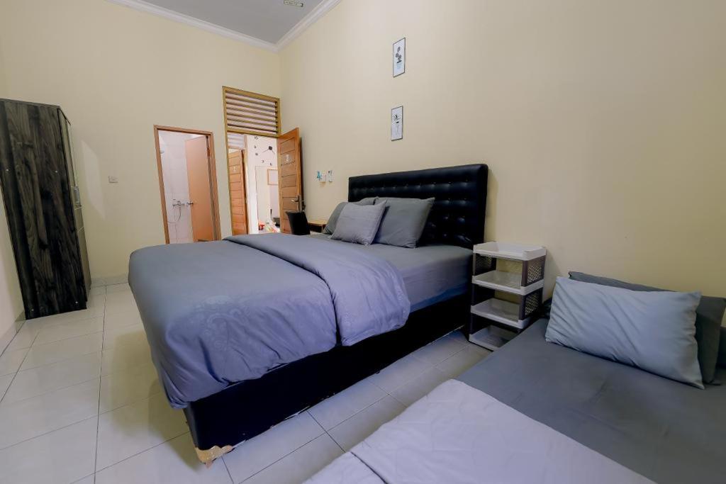 Rumah Kemuning Mataram view 3