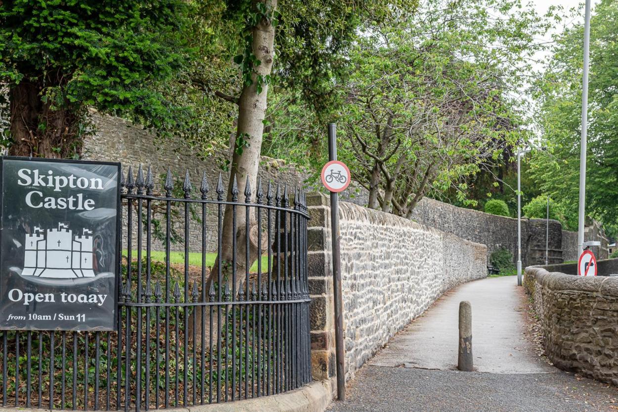 Dale Side - Skipton, photo 61