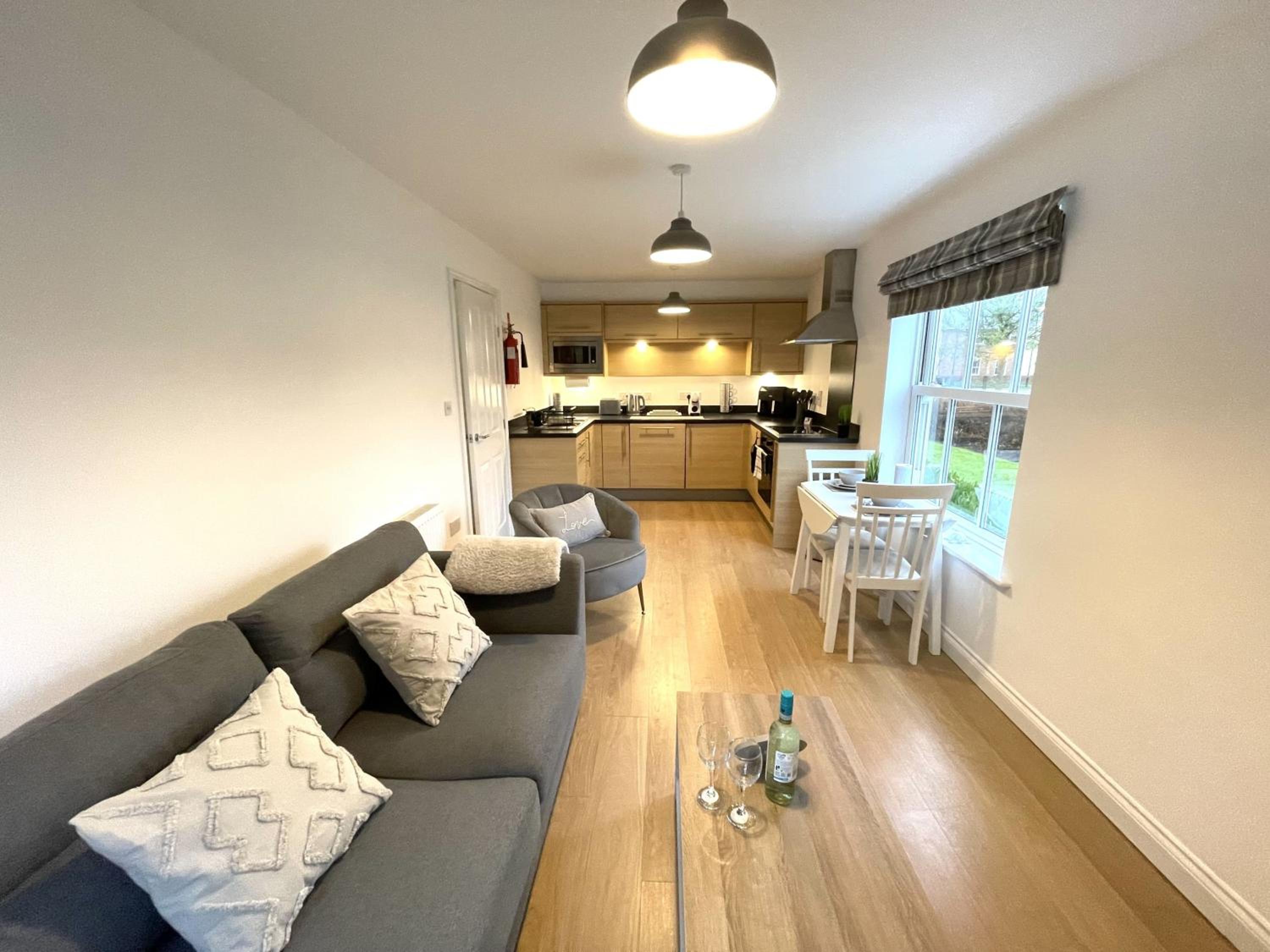 Bliss On The Bay - Part of the The Bay Filey Holiday Village with pool, gym and direct beach access, pub, restaurant, tennis and meadows walks view 5