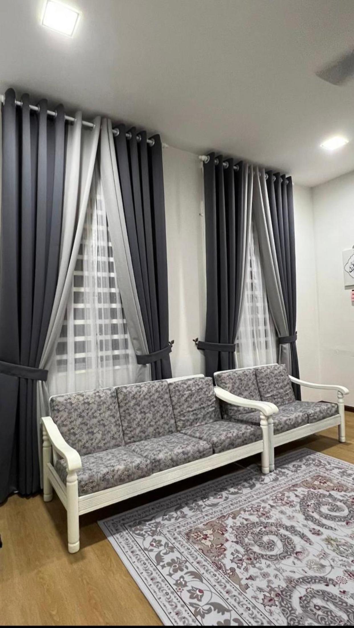 Hasne Guesthouse