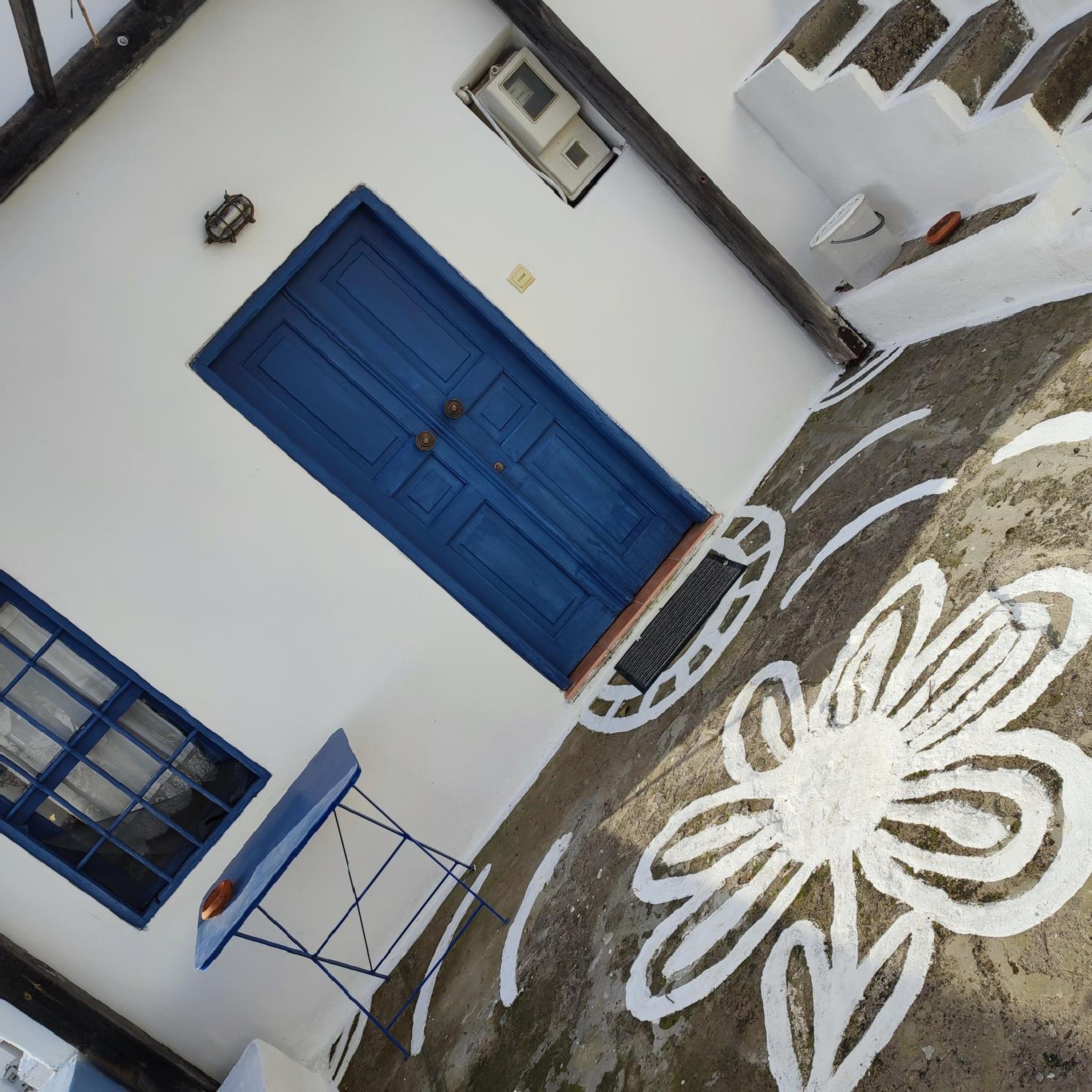 Omorfo House