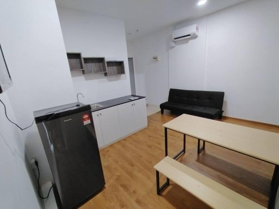 Samarahan Staycation 2 bedrooms photo 4