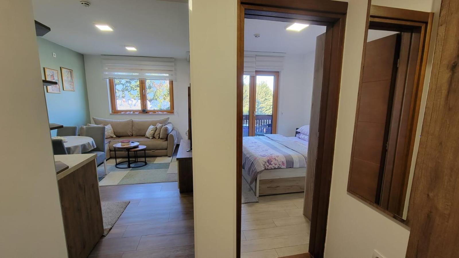 Goldview Apartmani