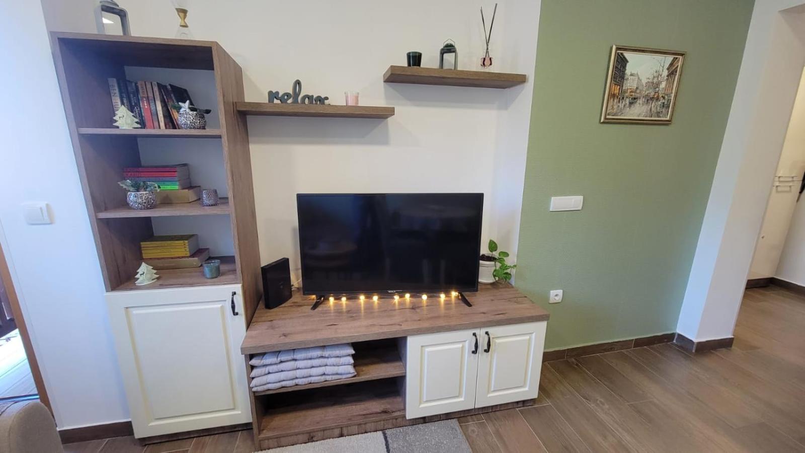 Goldview Apartmani