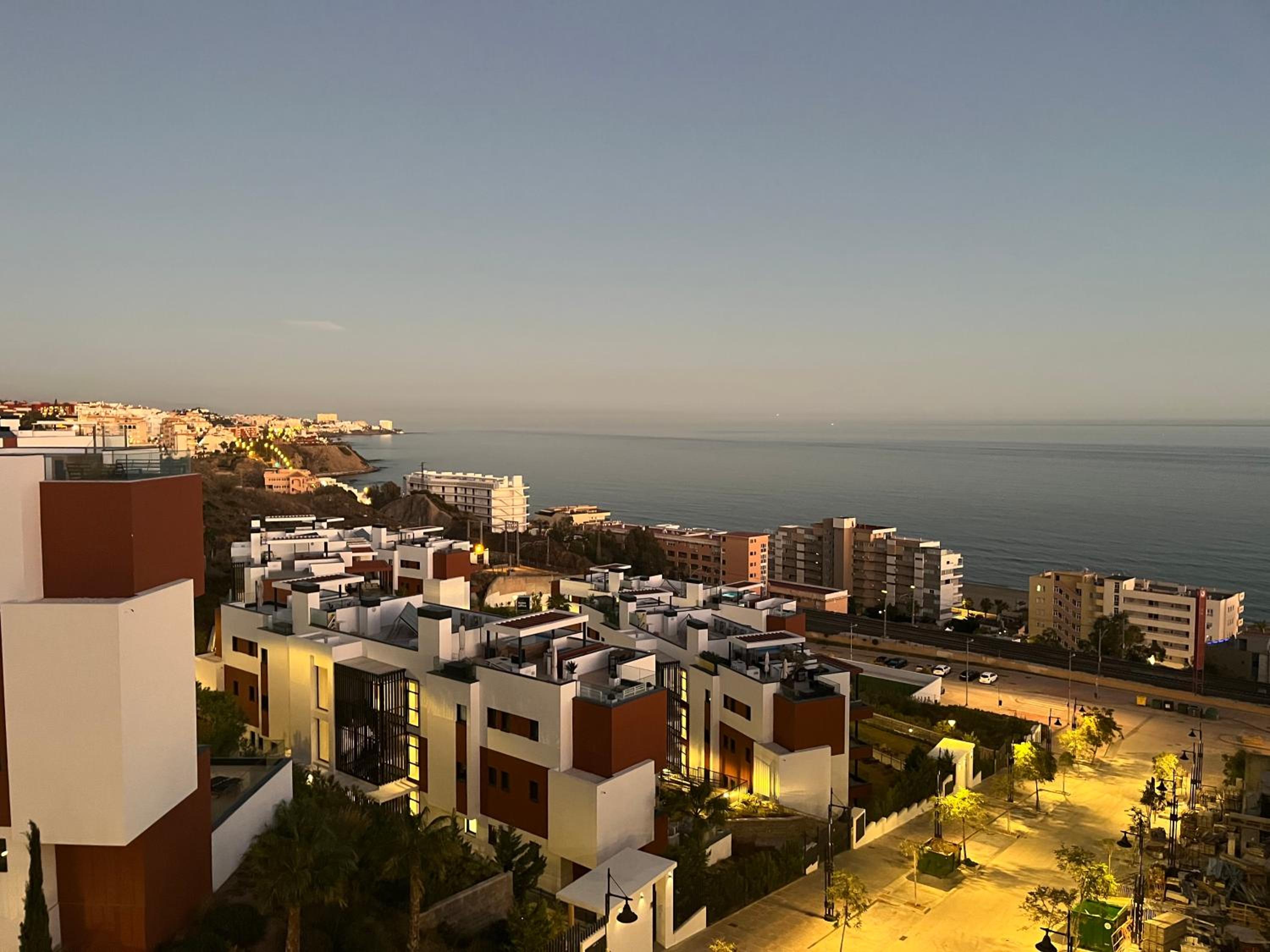 Luxe Coast Views-Reserva del-Higuerón-Pool & Sea
