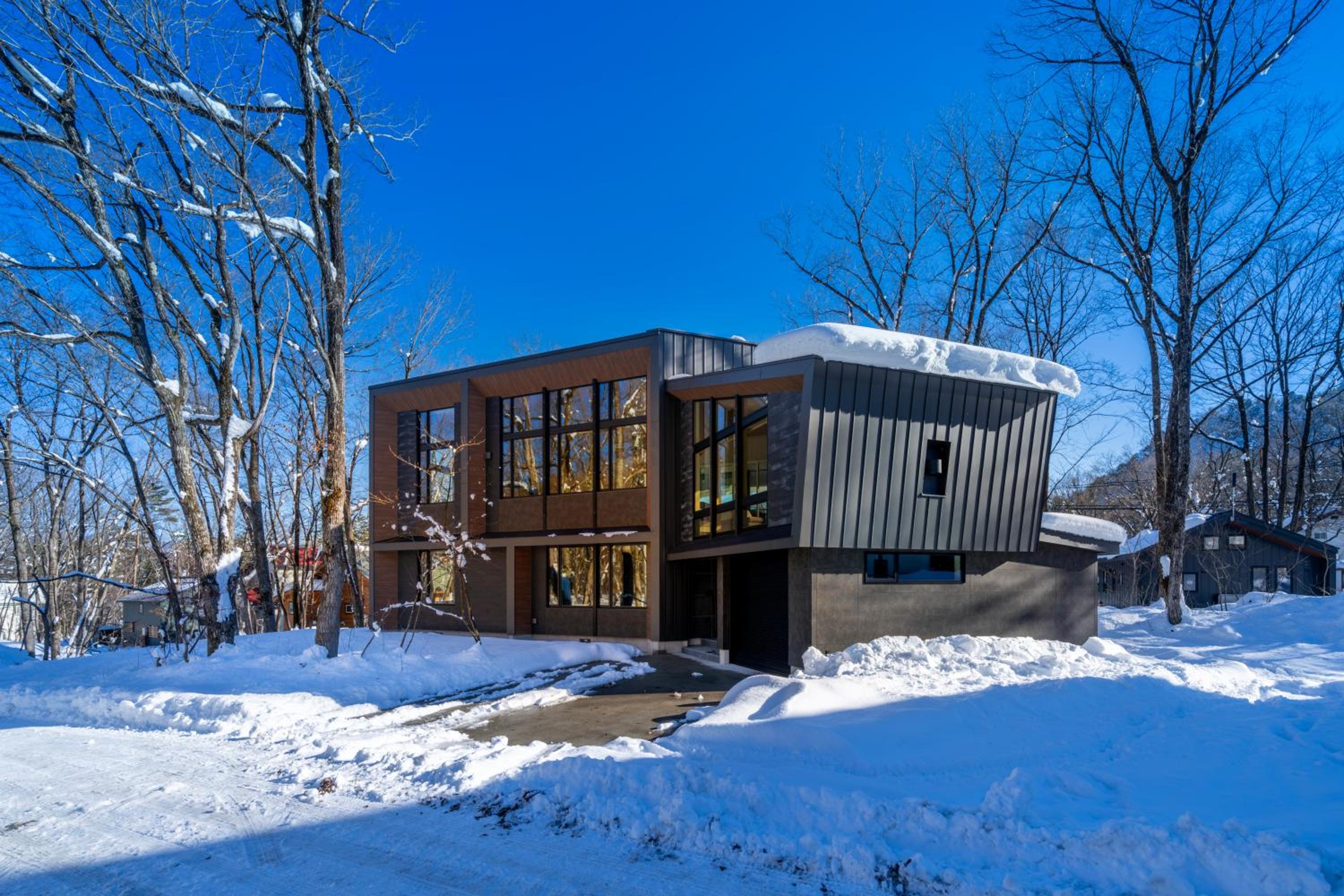 Villa Lily by Hakuba White Fox Company