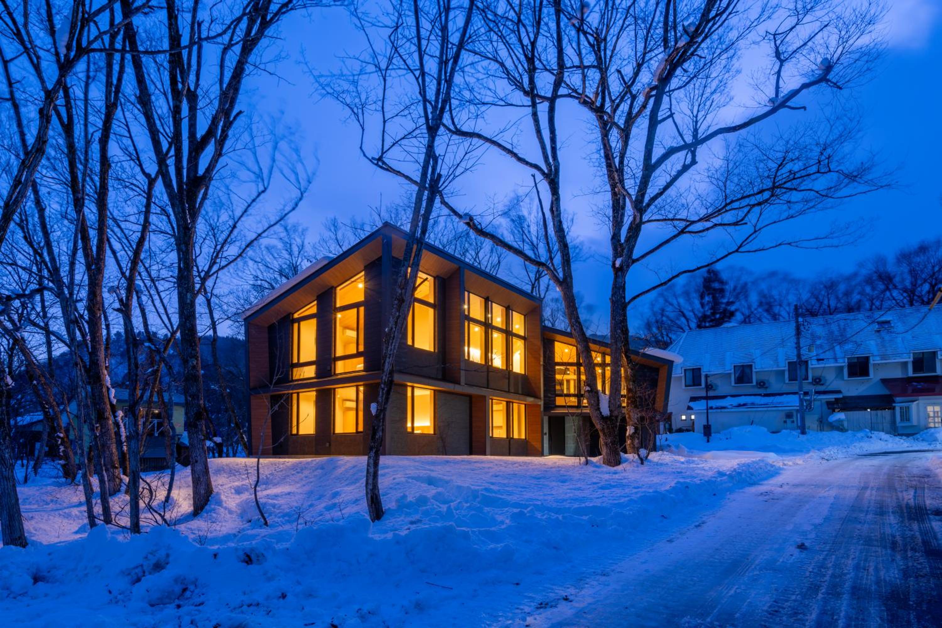 Villa Lily by Hakuba White Fox Company