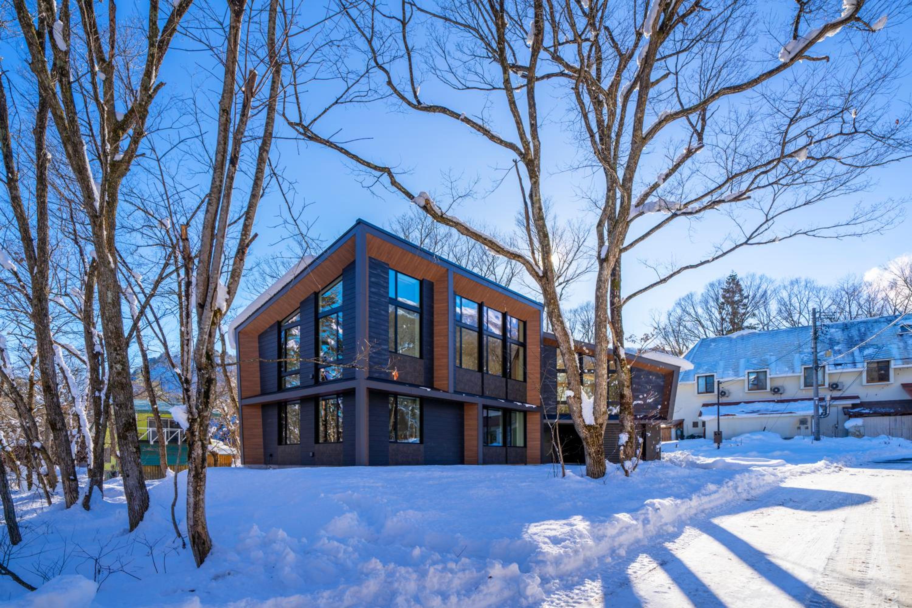Villa Lily by Hakuba White Fox Company