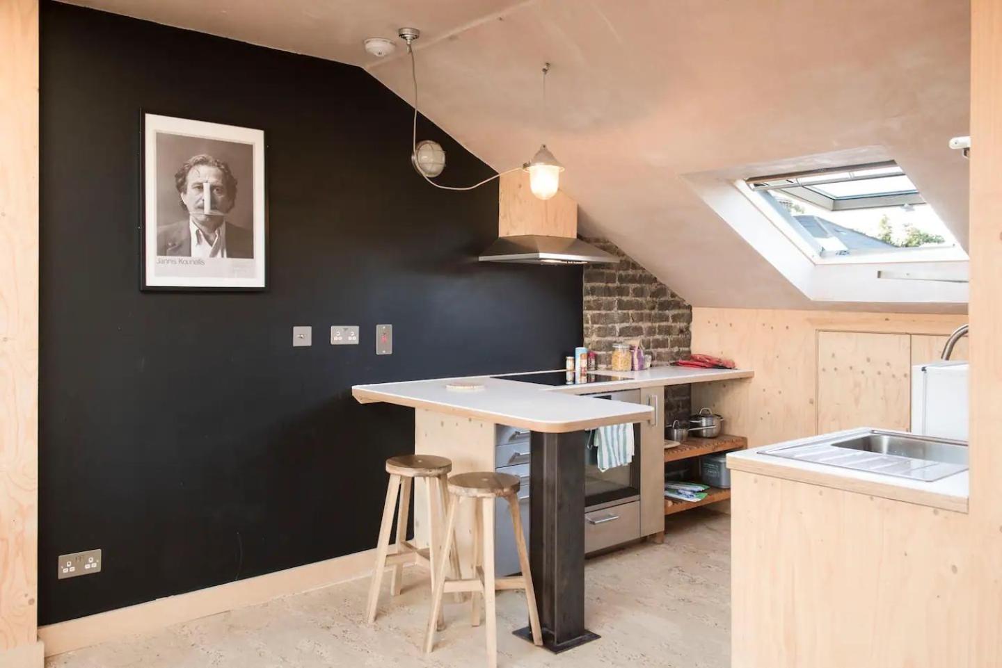 Stunning studio loft in Brixton, London