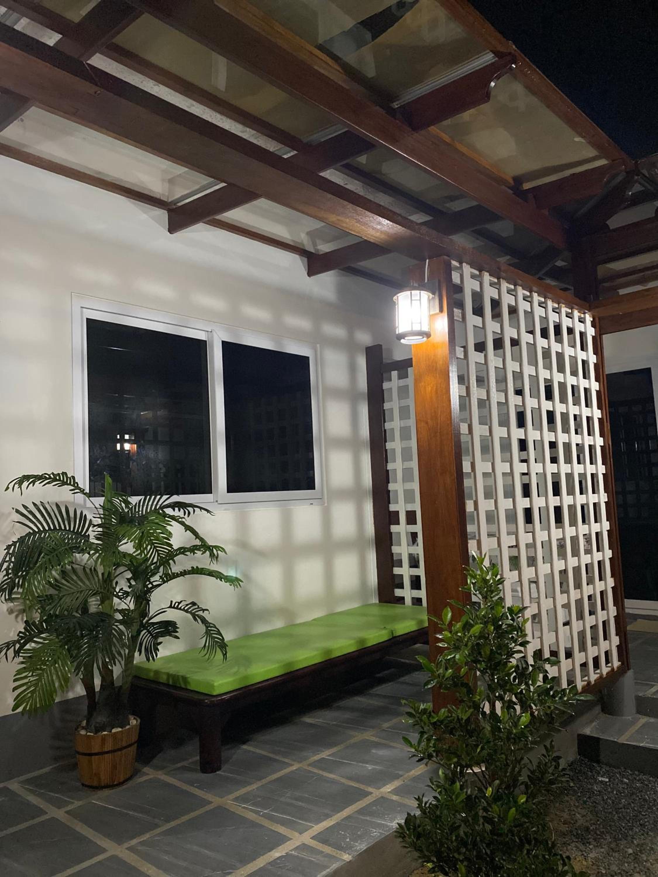 Suntalee House