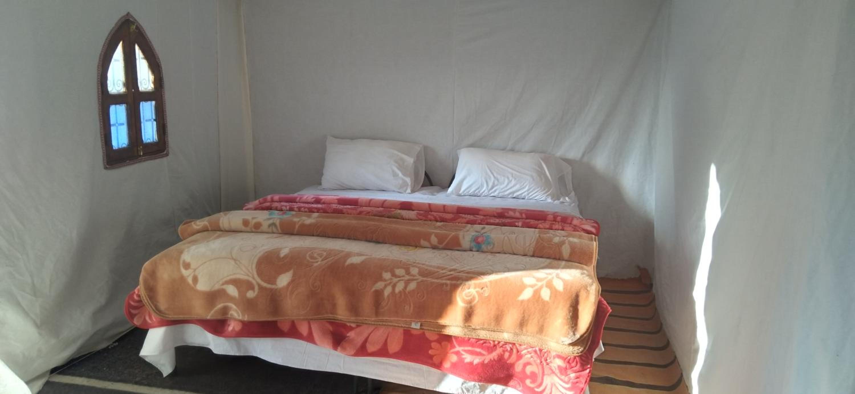 Erg Chigaga Regency Camp