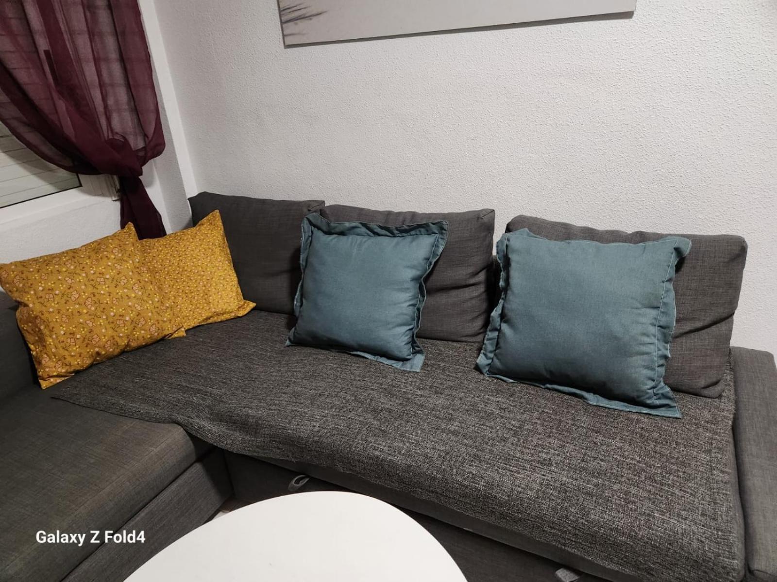 Apartament Naranja con piscina urb El Paraiso view 5
