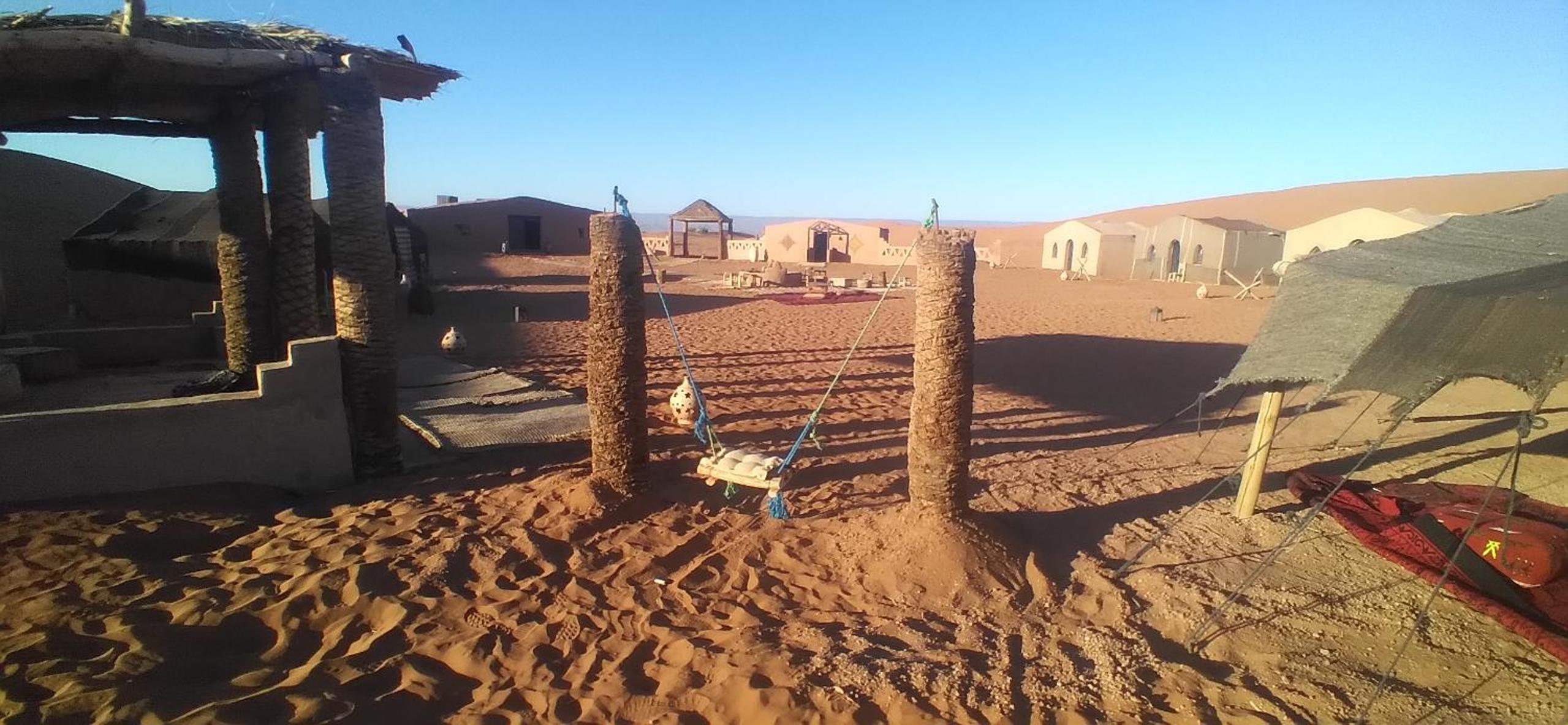 Erg Chigaga Regency Camp