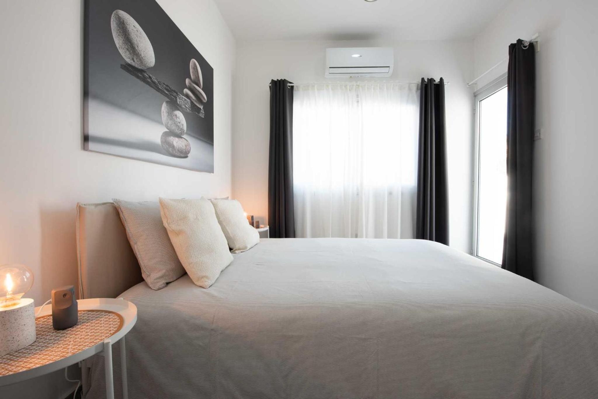 Kition City Apartments - Central Location
