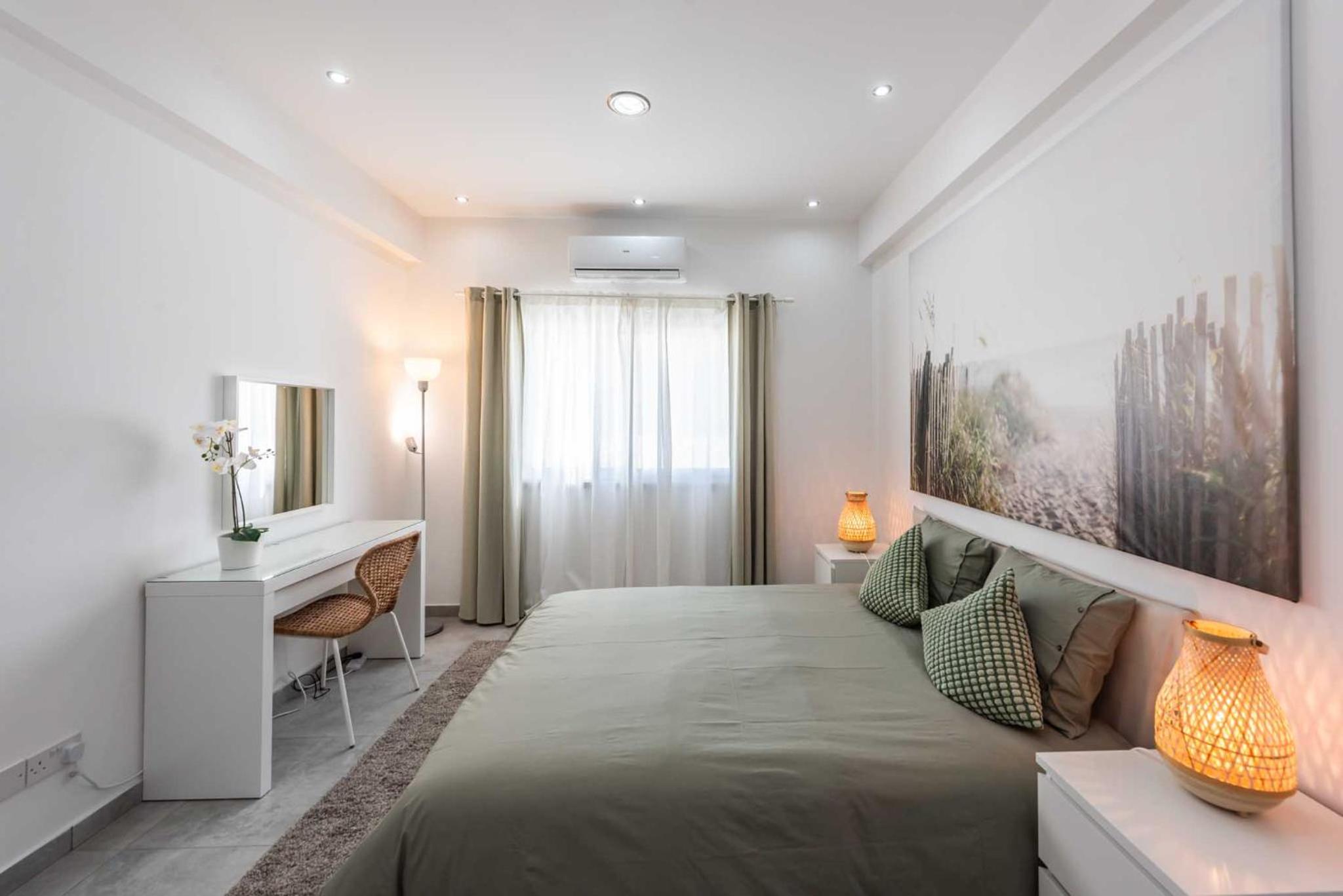 Kition City Apartments - Central Location