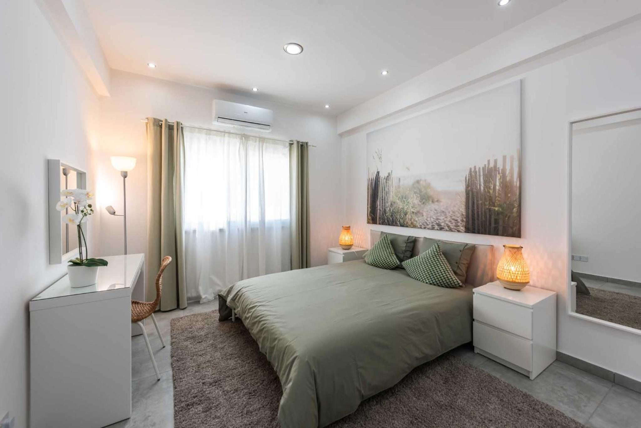 Kition City Apartments - Central Location