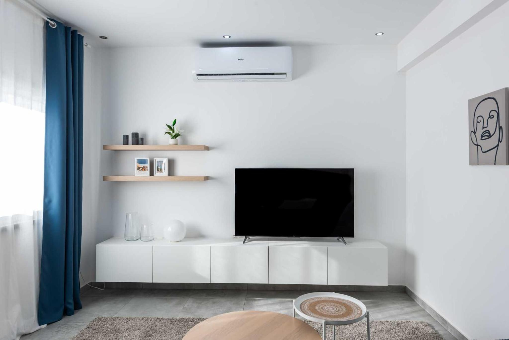 Kition City Apartments - Central Location