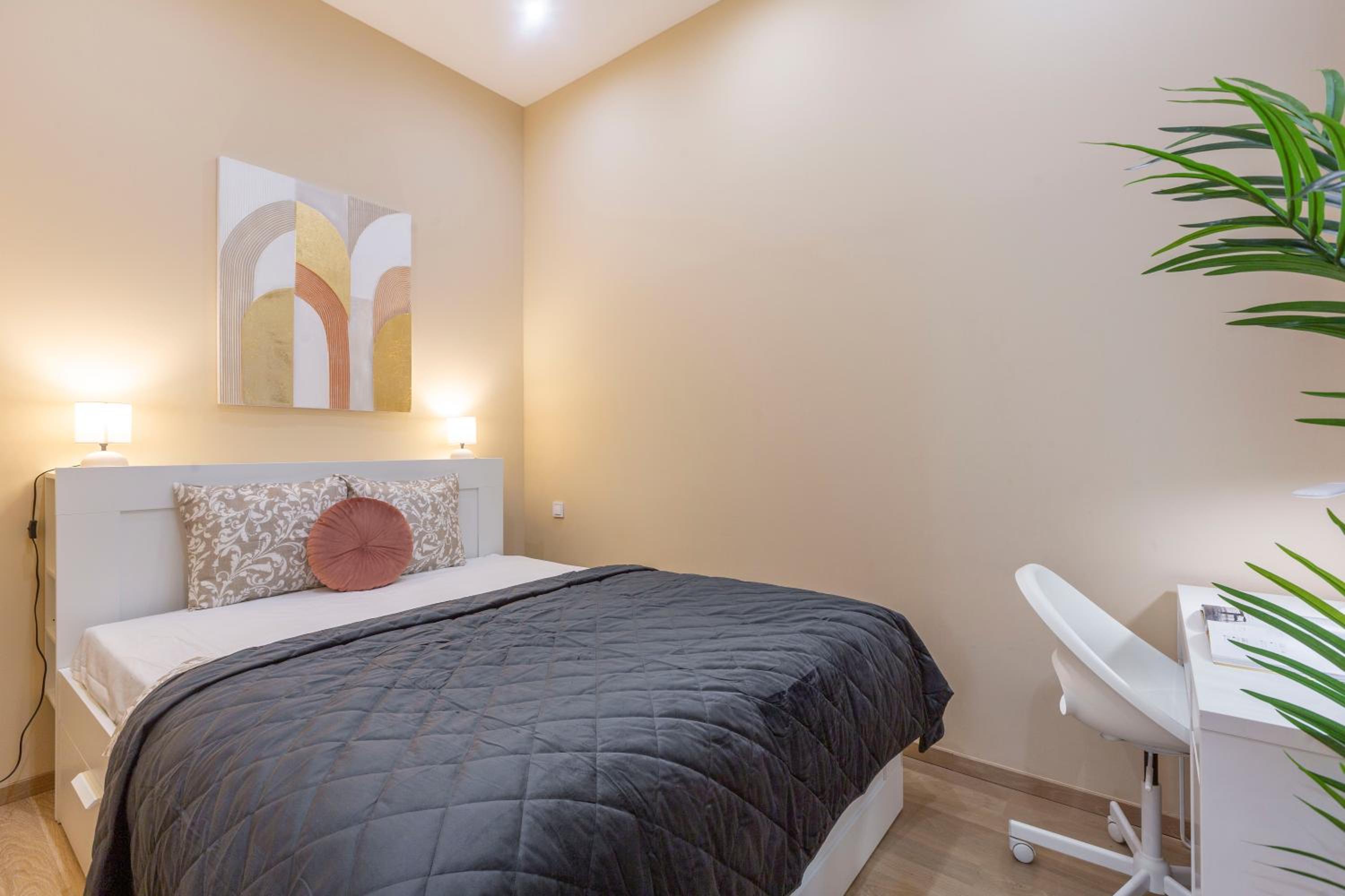 Spacious Bajcsy Residence in the heart of Budapest view 5