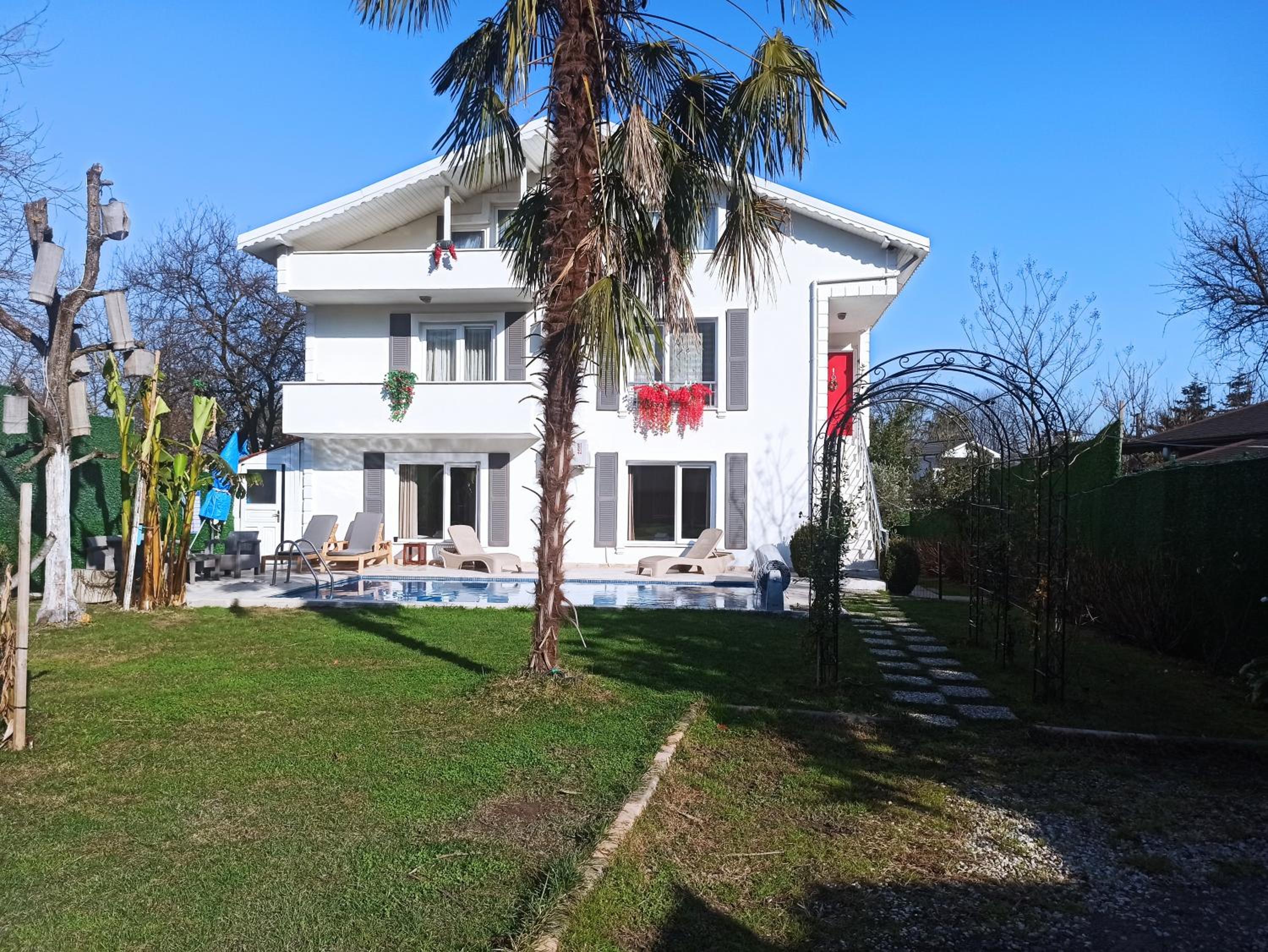Photo 16