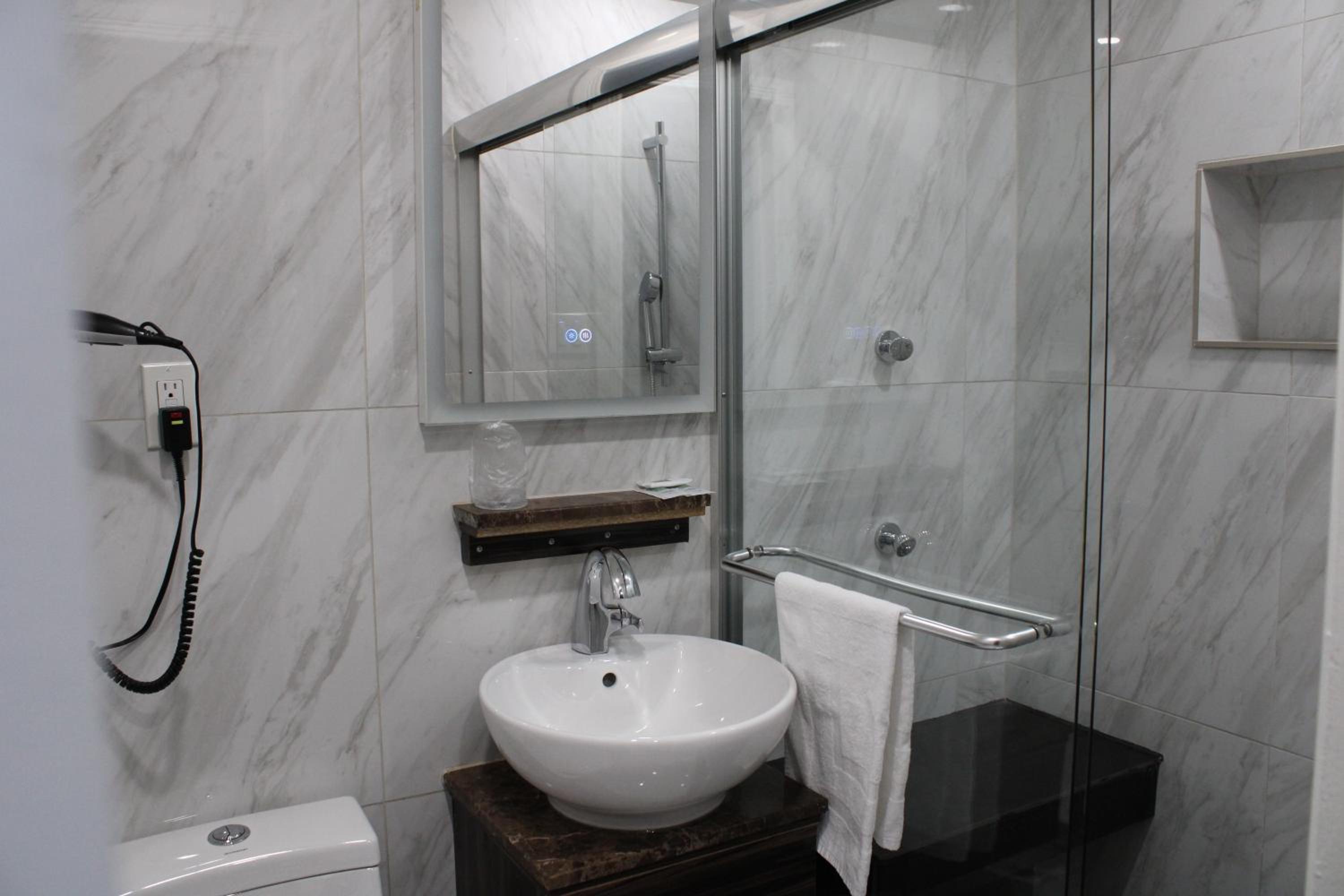 Olux Hotel-Motel-Suites