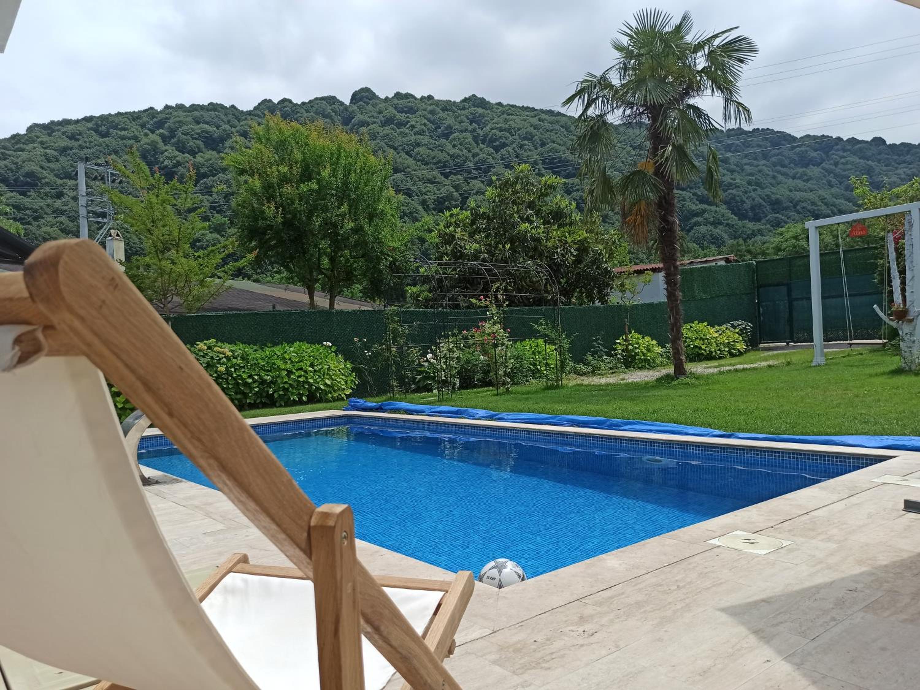 Muhafazakar,havuzlu,müstakil bahçeli Villa 12-16 Kişilik view 3