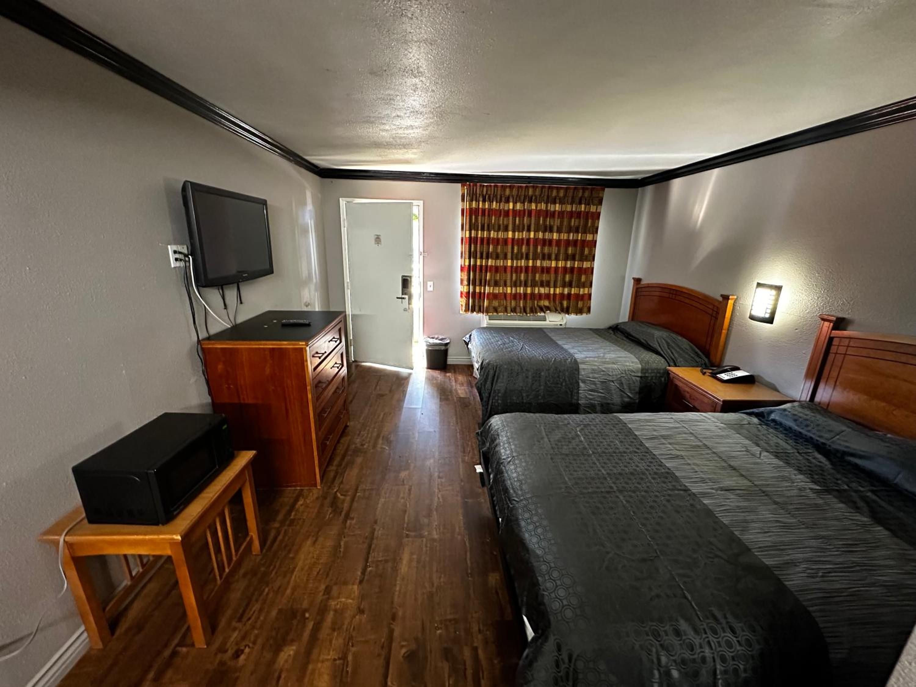 Sunpark Inn & Suites