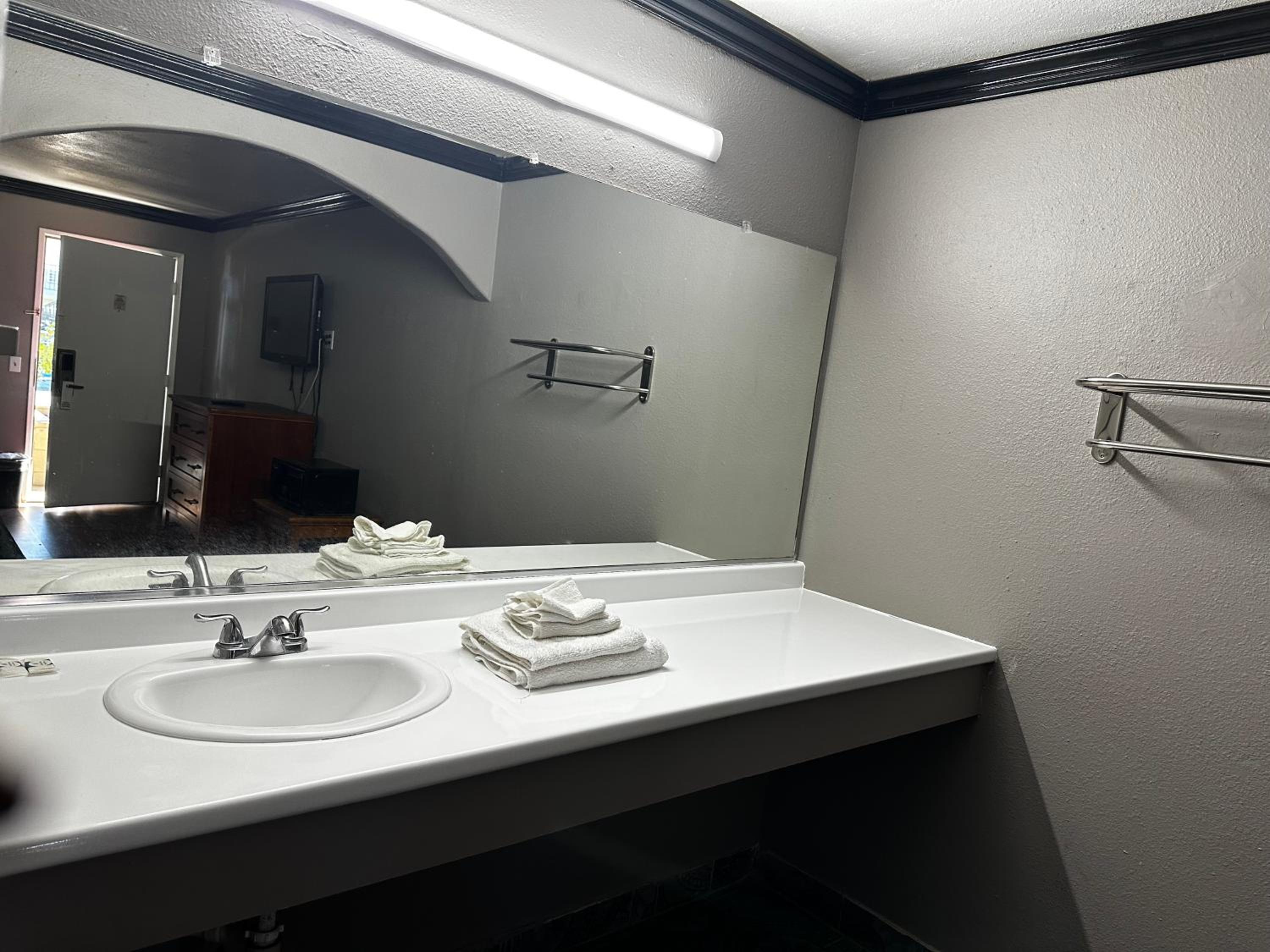 Sunpark Inn & Suites
