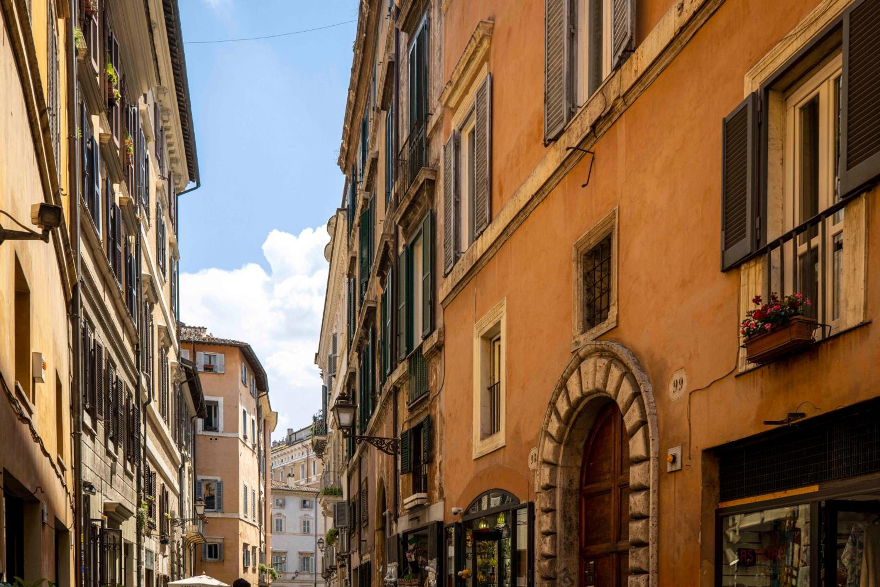 Home at Rome Luxury Navona Guest House 2