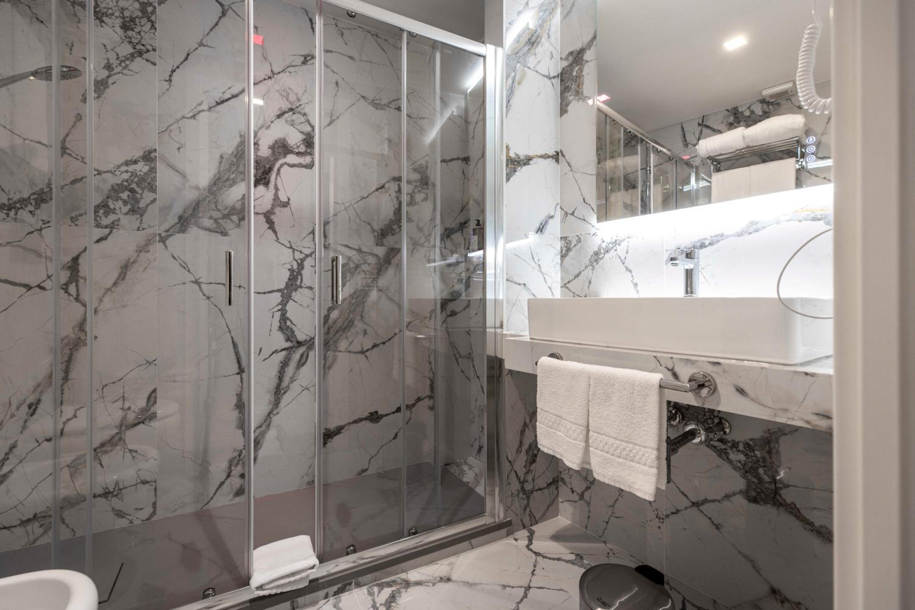 Home at Rome Luxury Navona Guest House 2