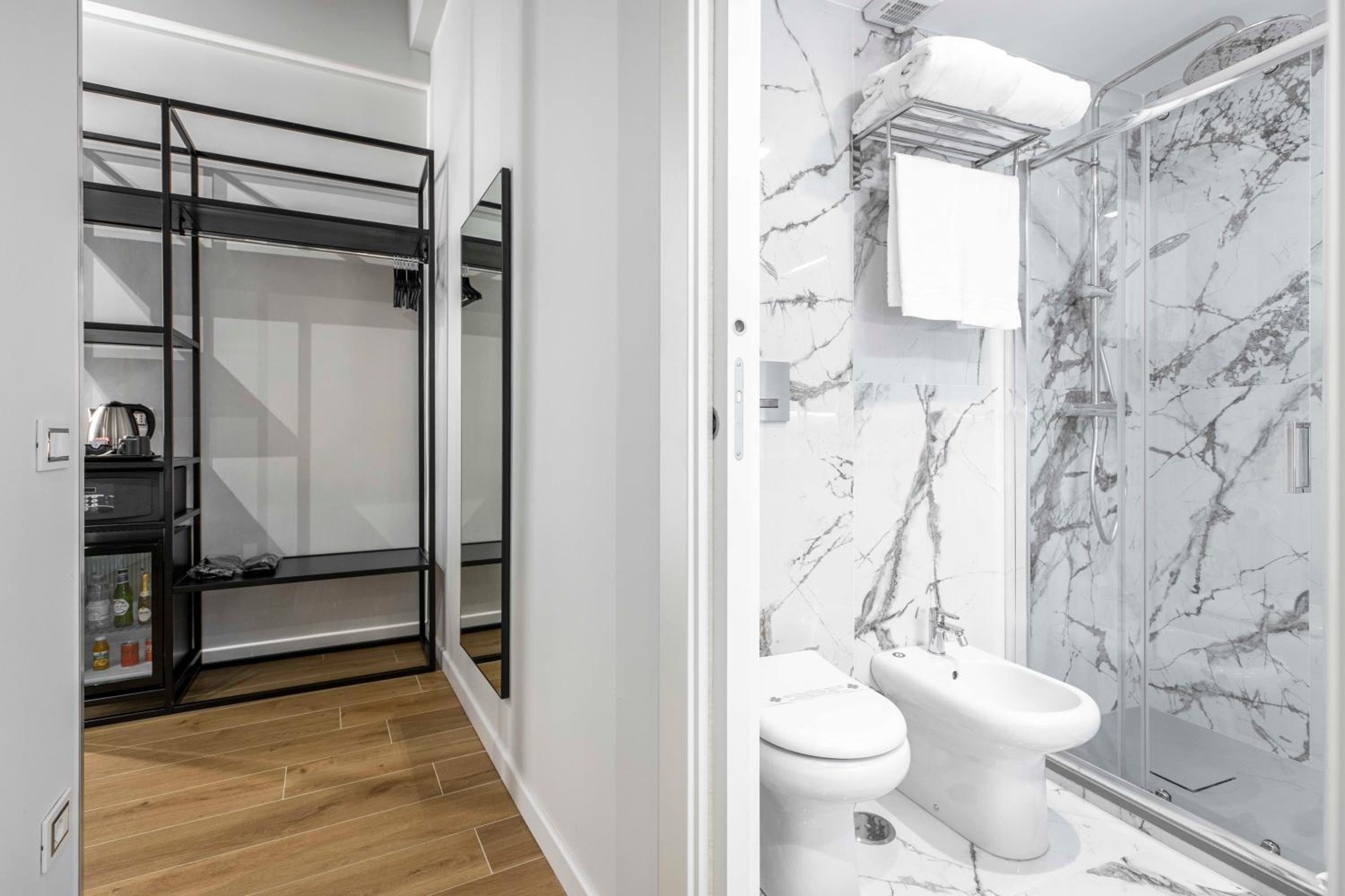 Home at Rome Luxury Navona Guest House 2