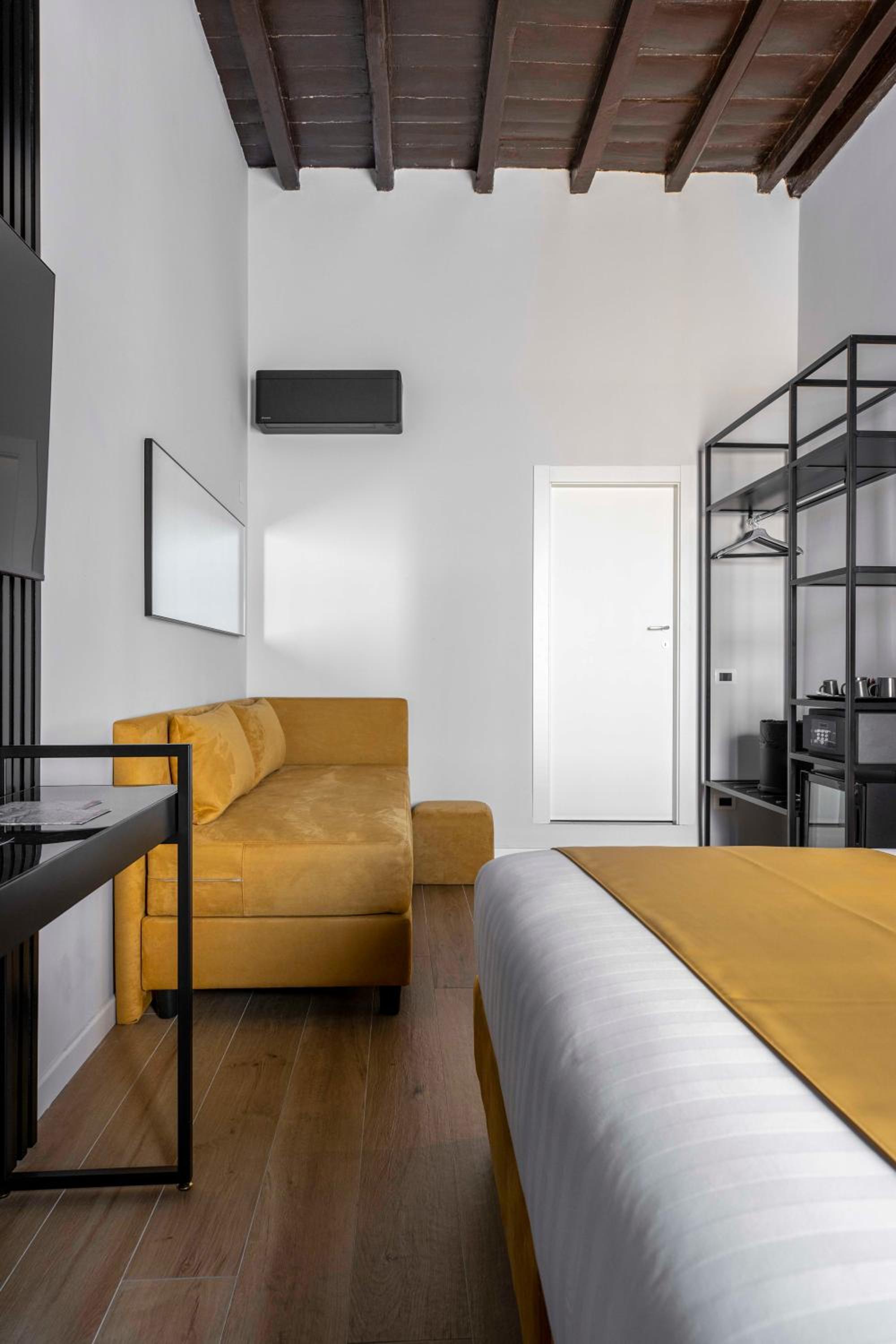 Home at Rome Luxury Navona Guest House 2