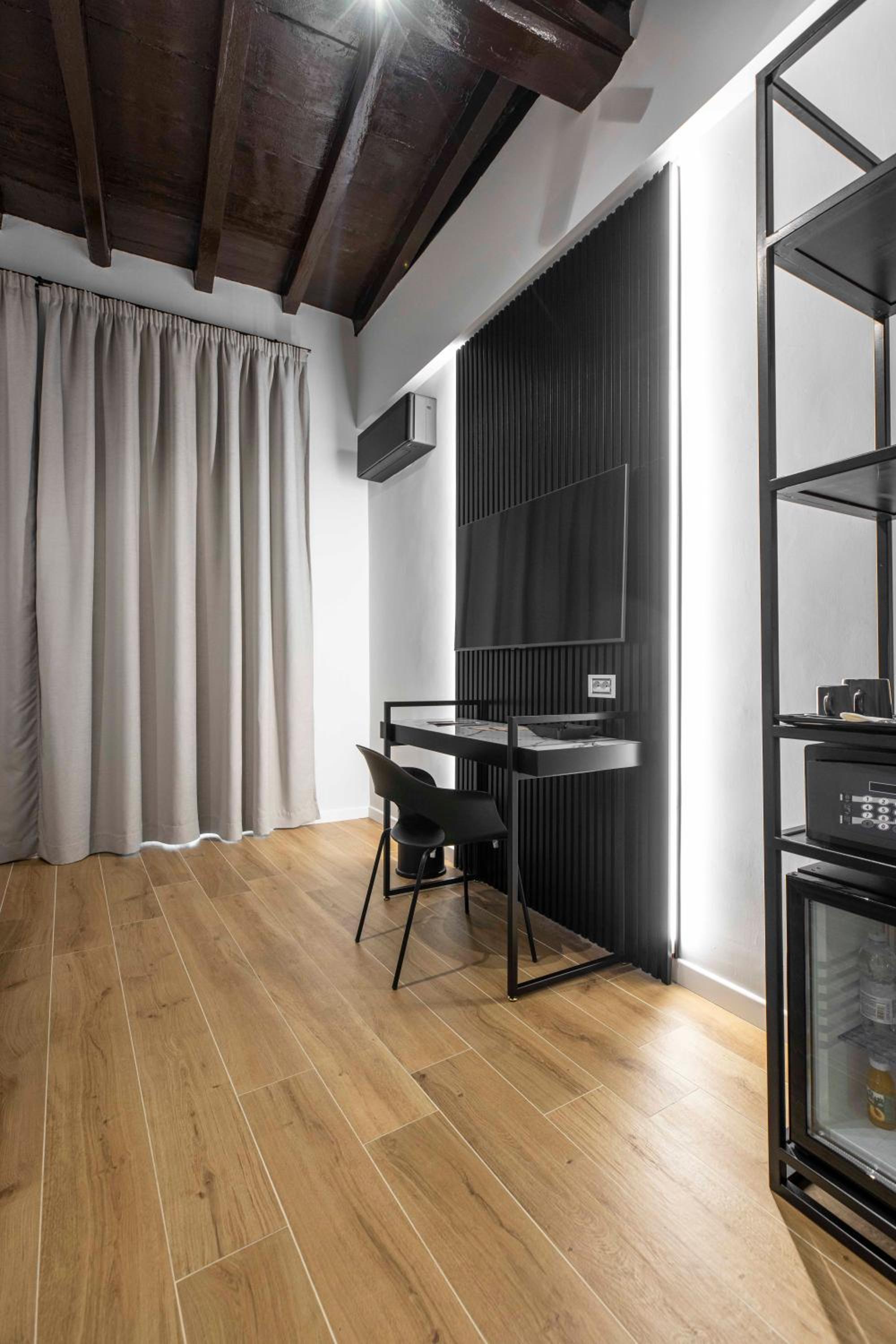 Home at Rome Luxury Navona Guest House 2