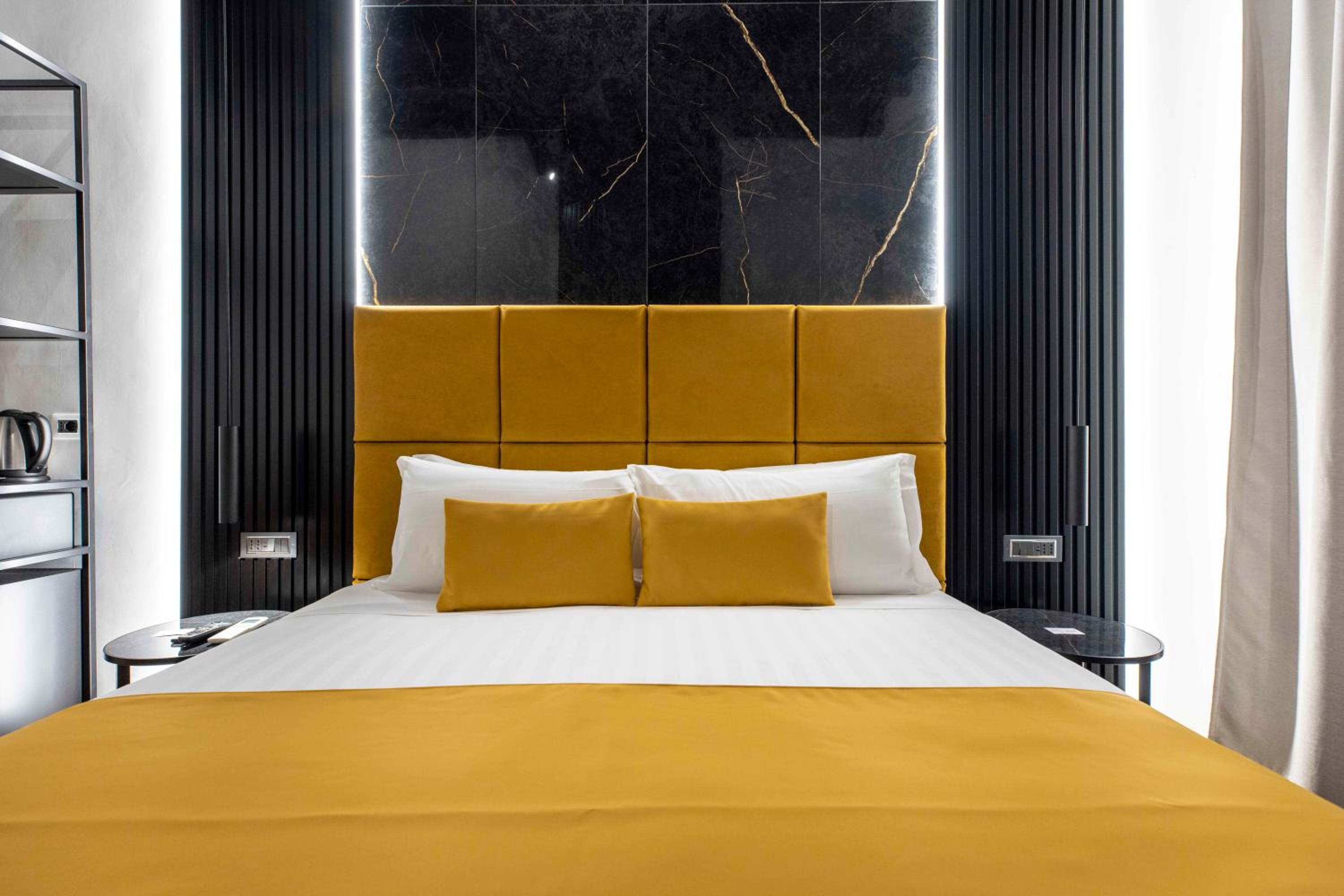 Home at Rome Luxury Navona Guest House 2