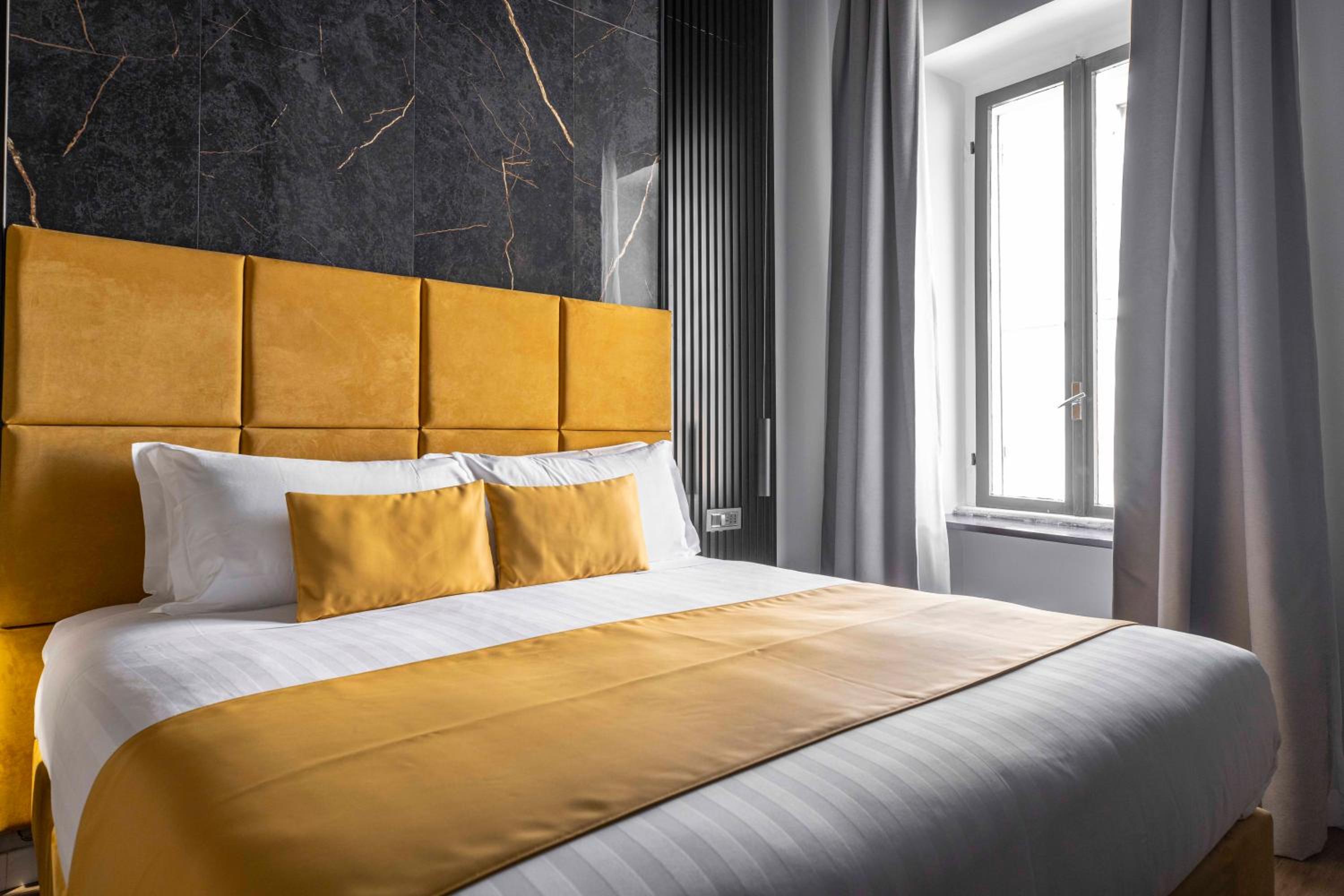 Home at Rome Luxury Navona Guest House 2