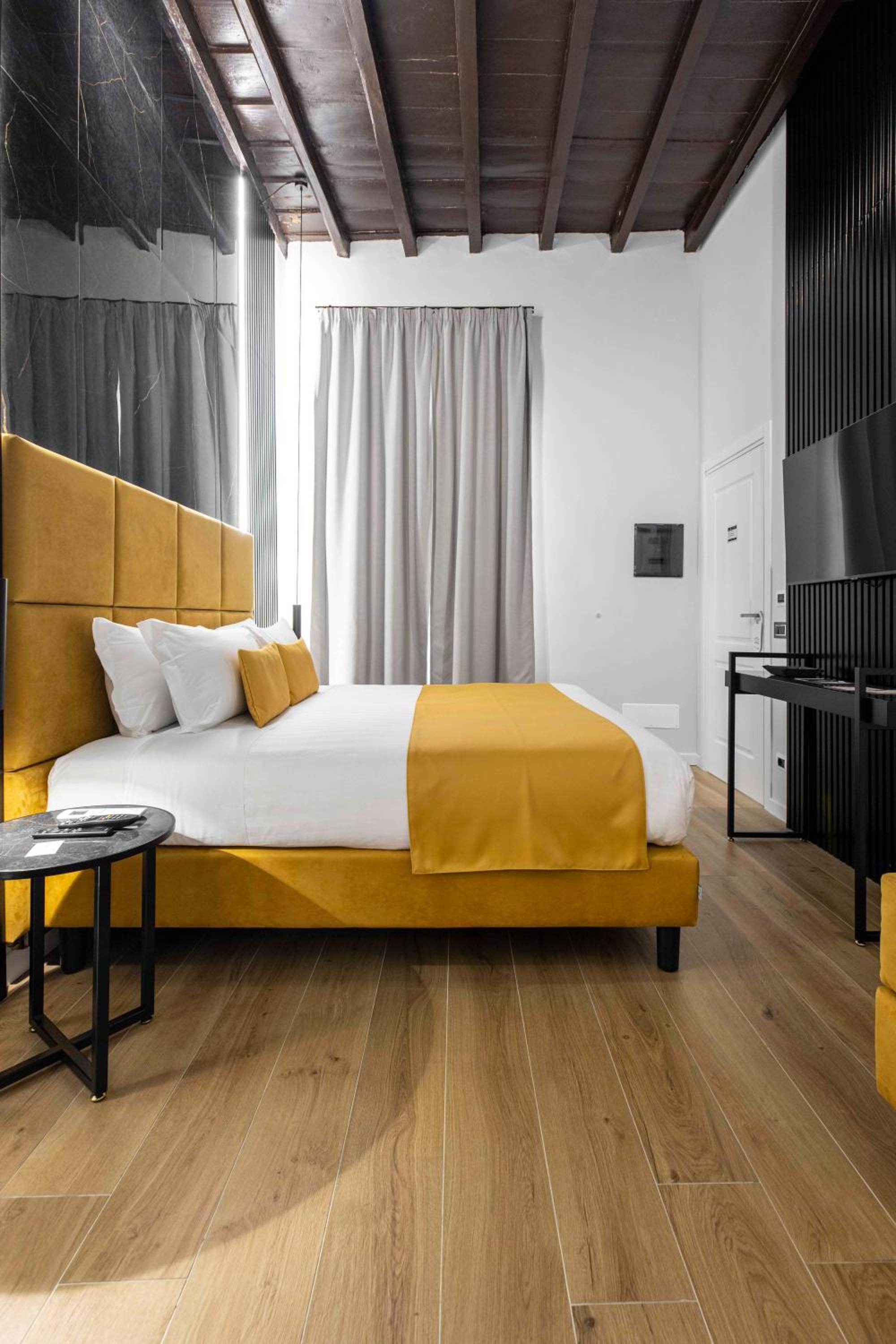 Home at Rome Luxury Navona Guest House 2