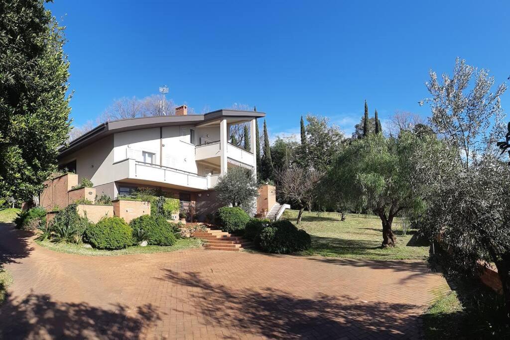 Villa Freschìa view 2