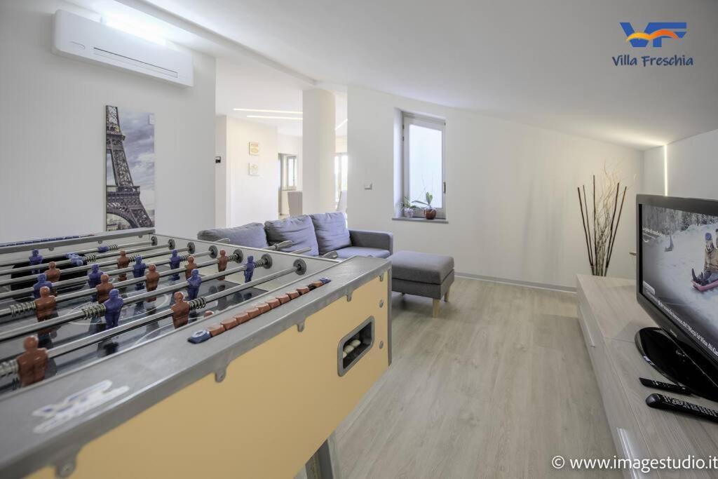 Photo 12