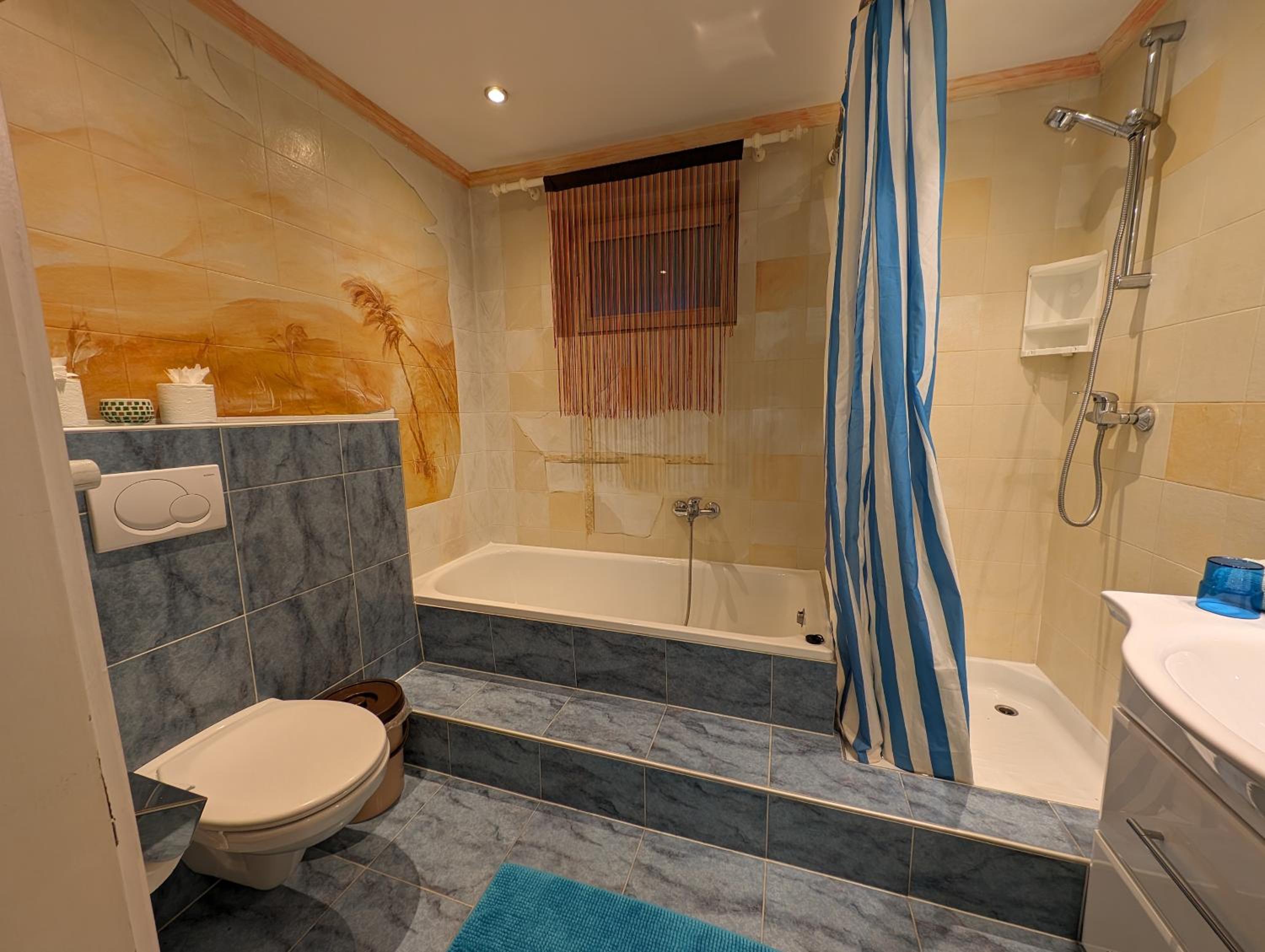 Photo 74