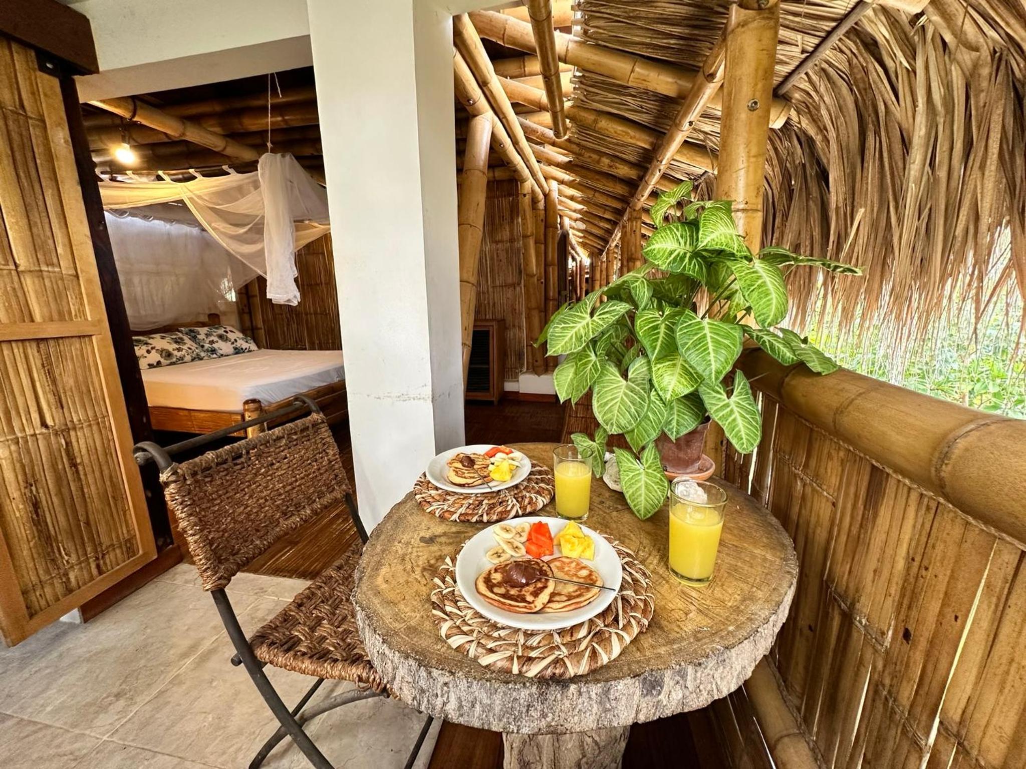 Bella Flor Hostel Palomino